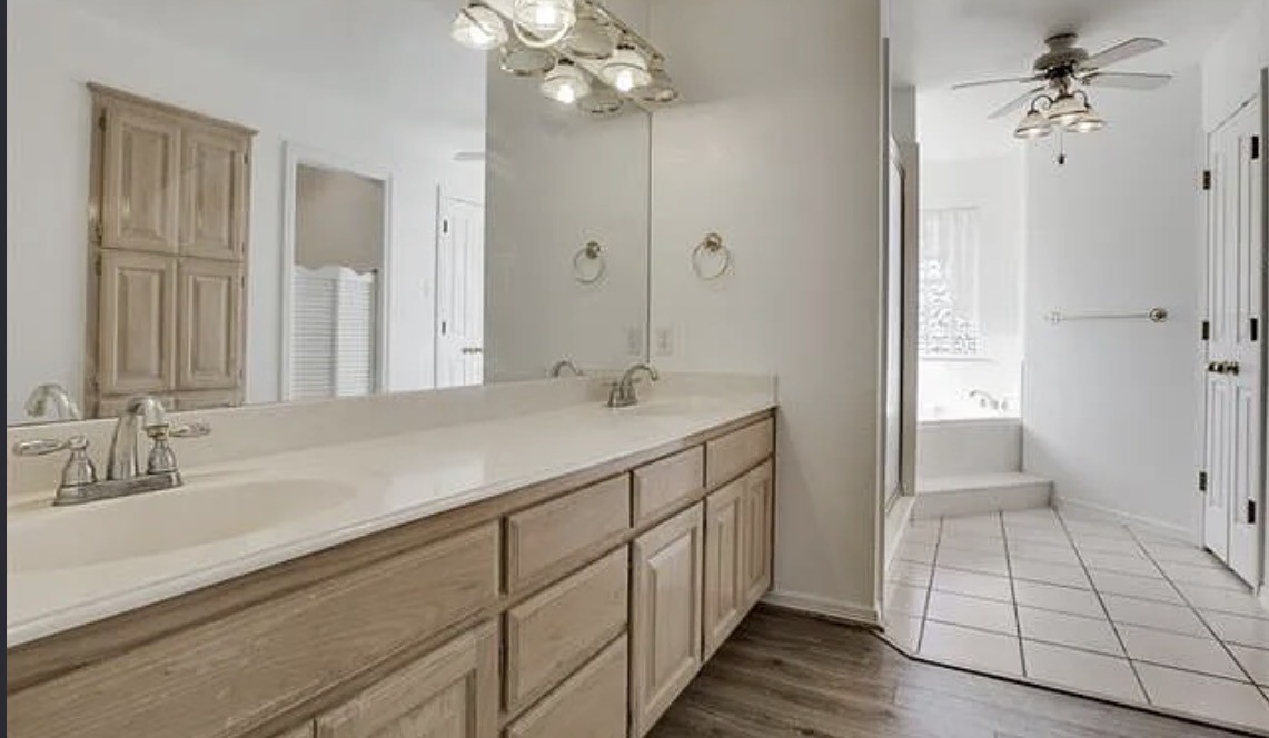 2625 Cheyenne Crowley TX 76036