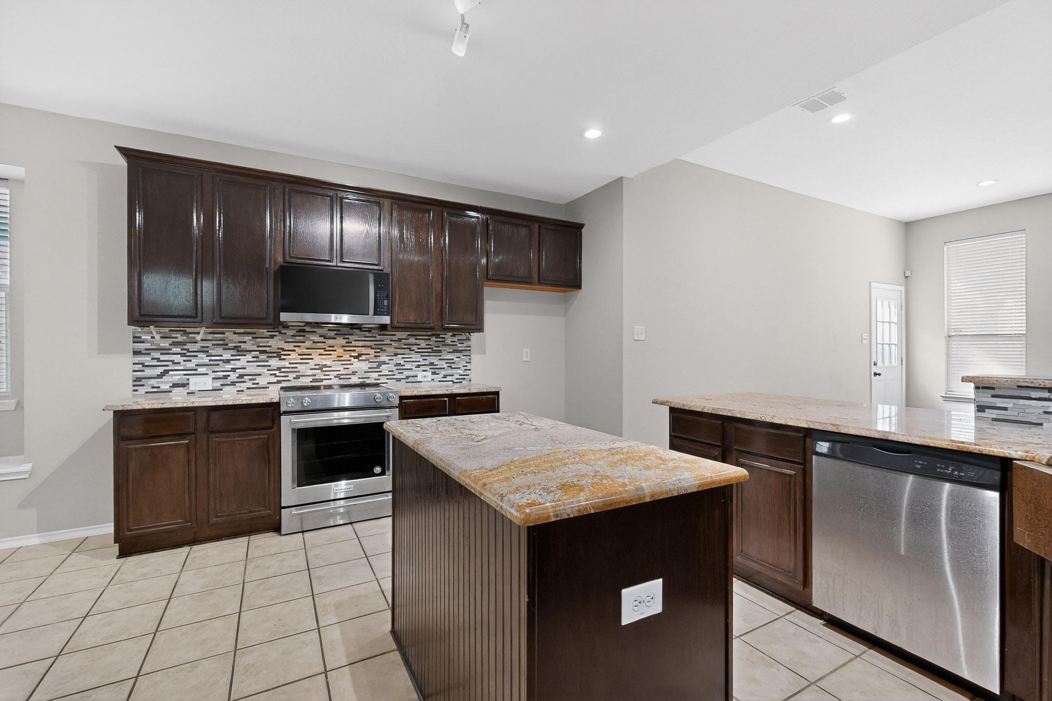 3901 Citadel Drive Garland TX 75040