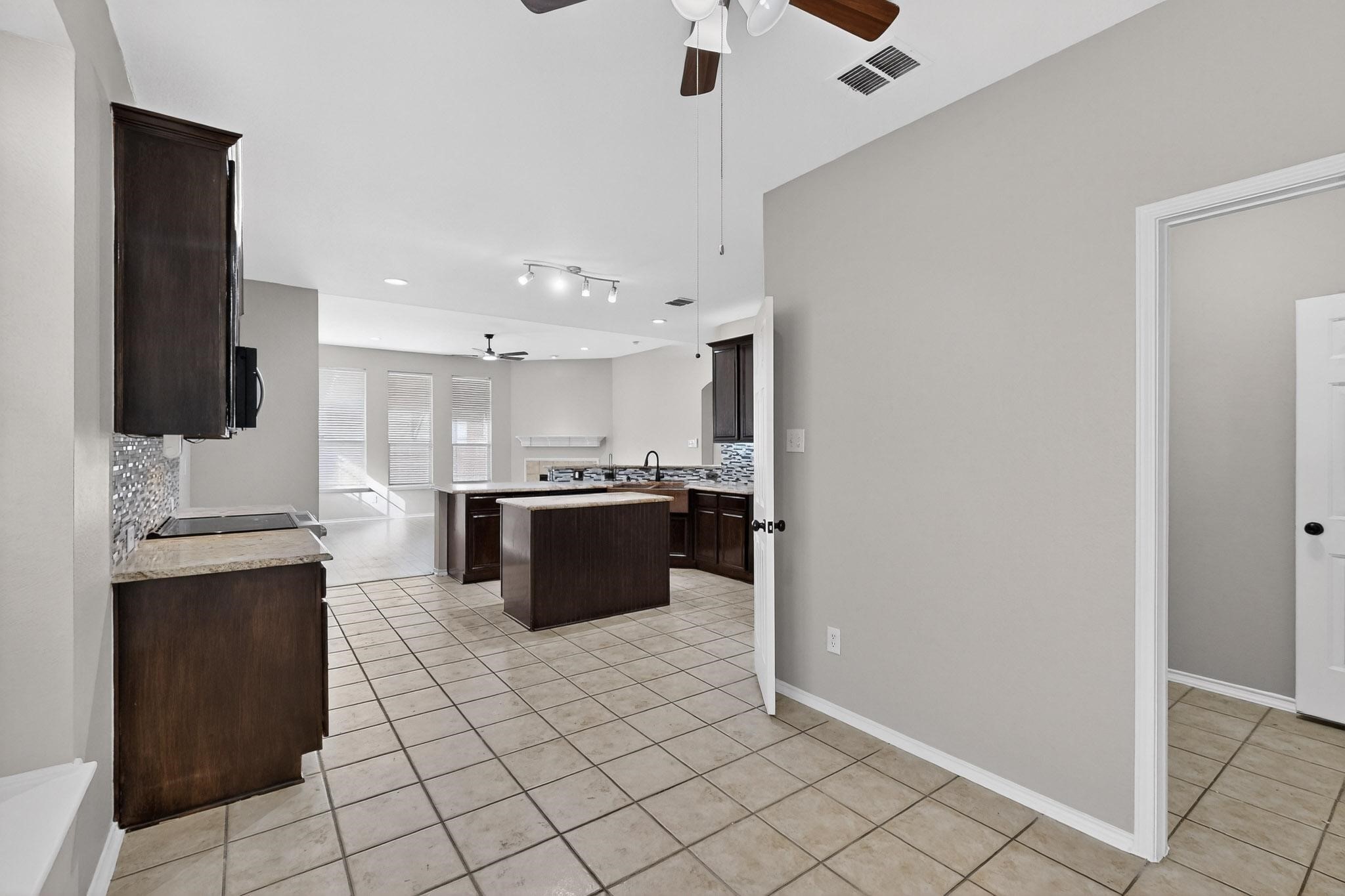 3901 Citadel Drive Garland TX 75040