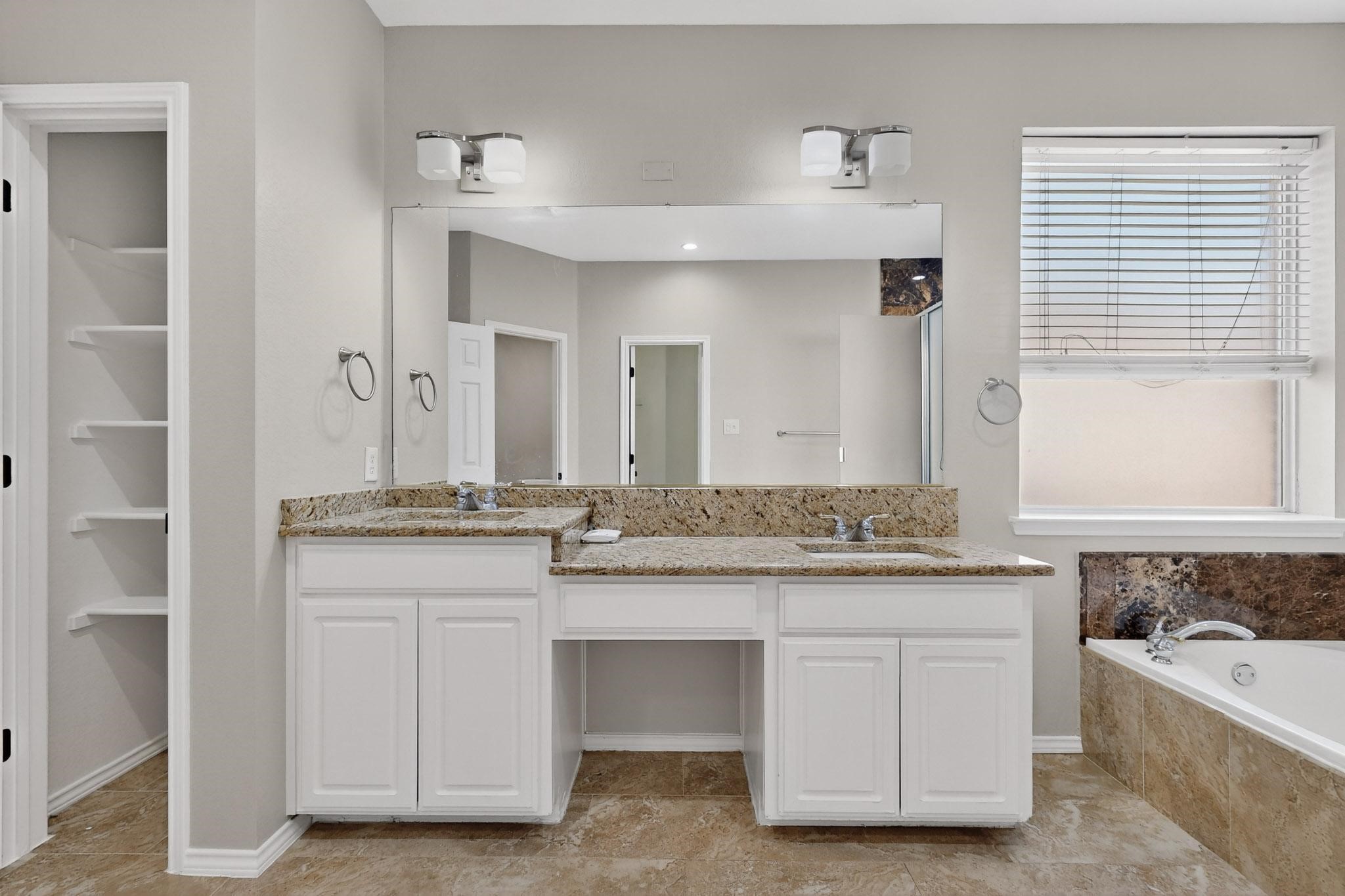 3901 Citadel Drive Garland TX 75040