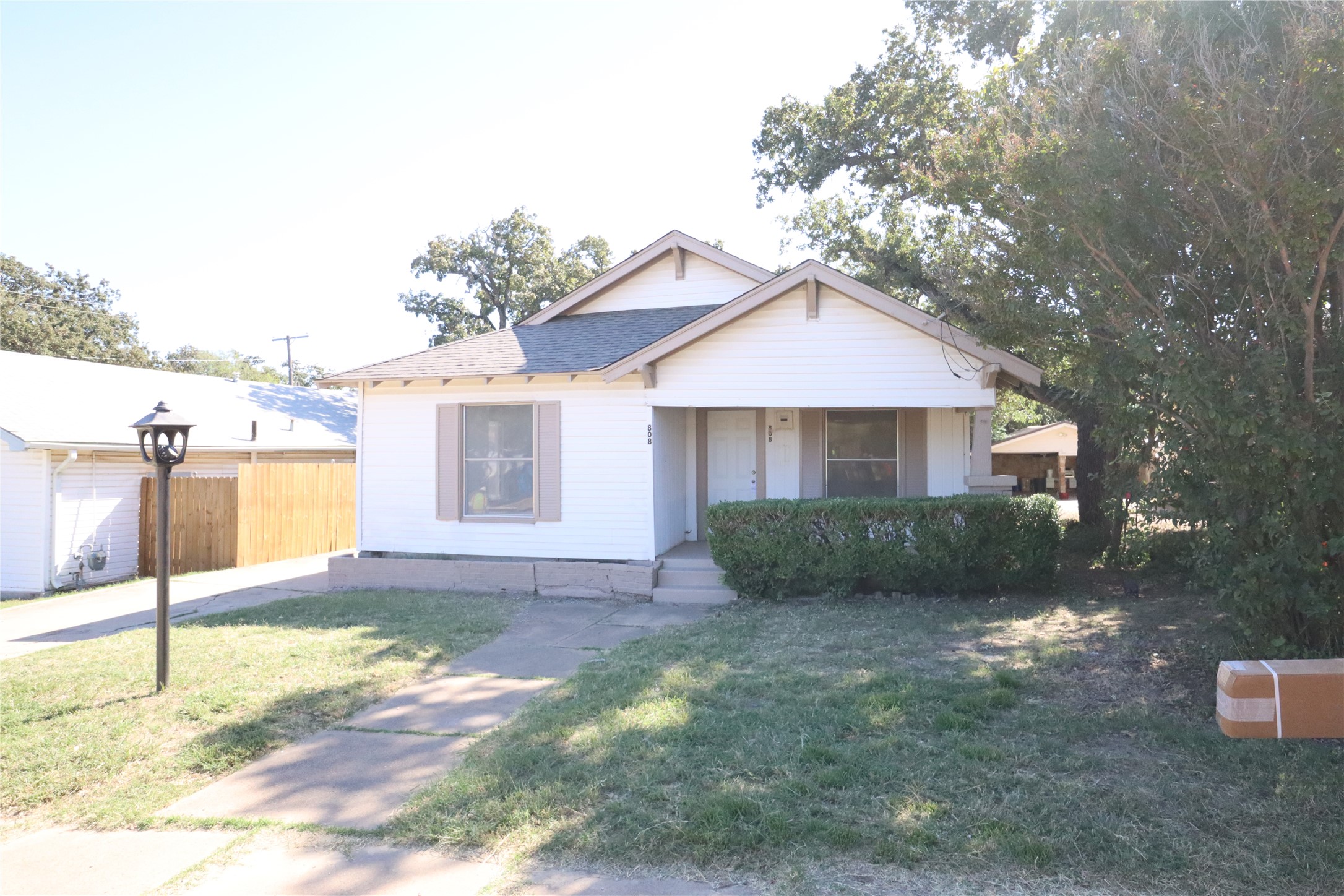 808 W Valley Street Eastland TX 76448