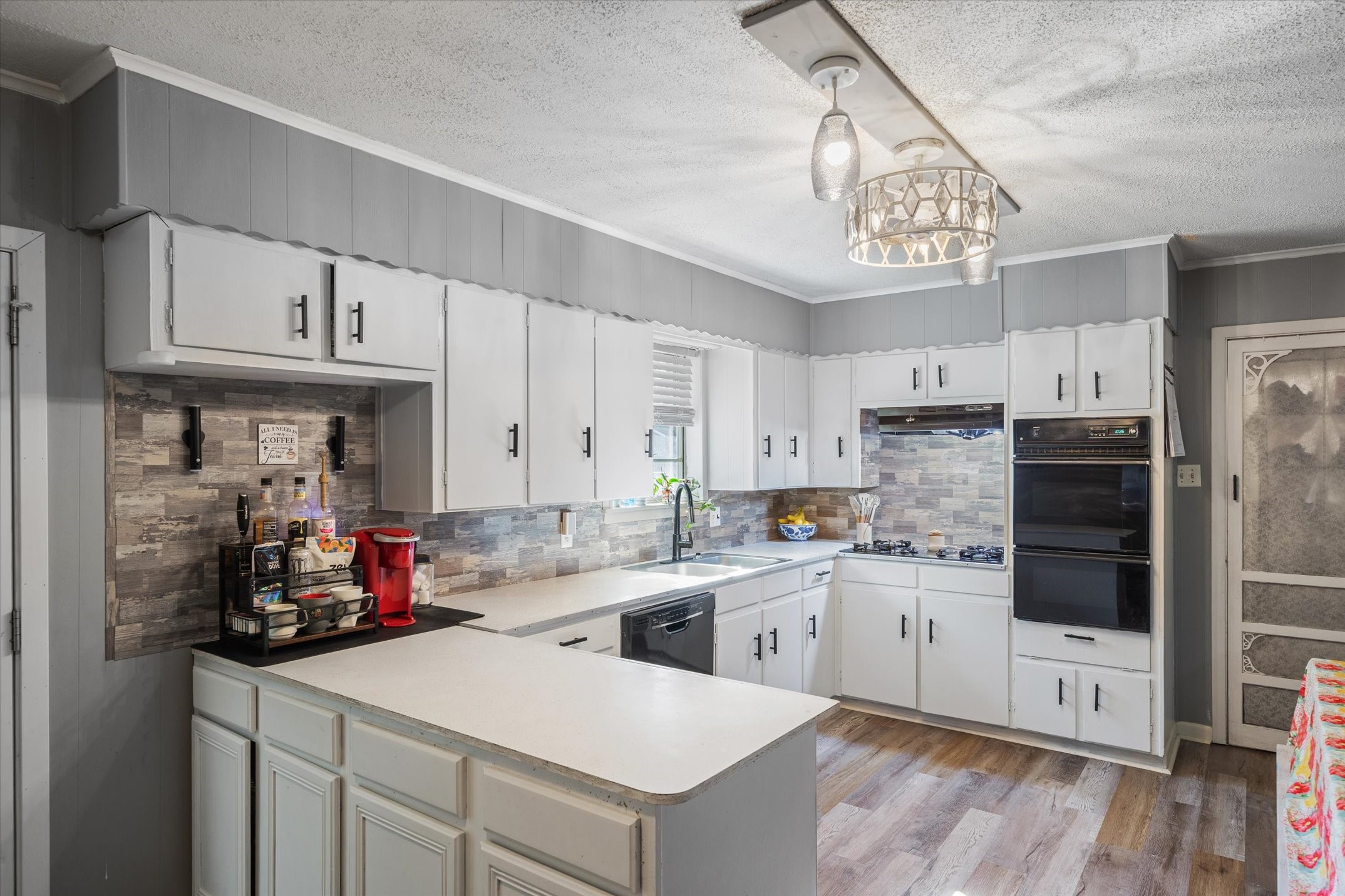 503 S Houston Street Edgewood TX 75117