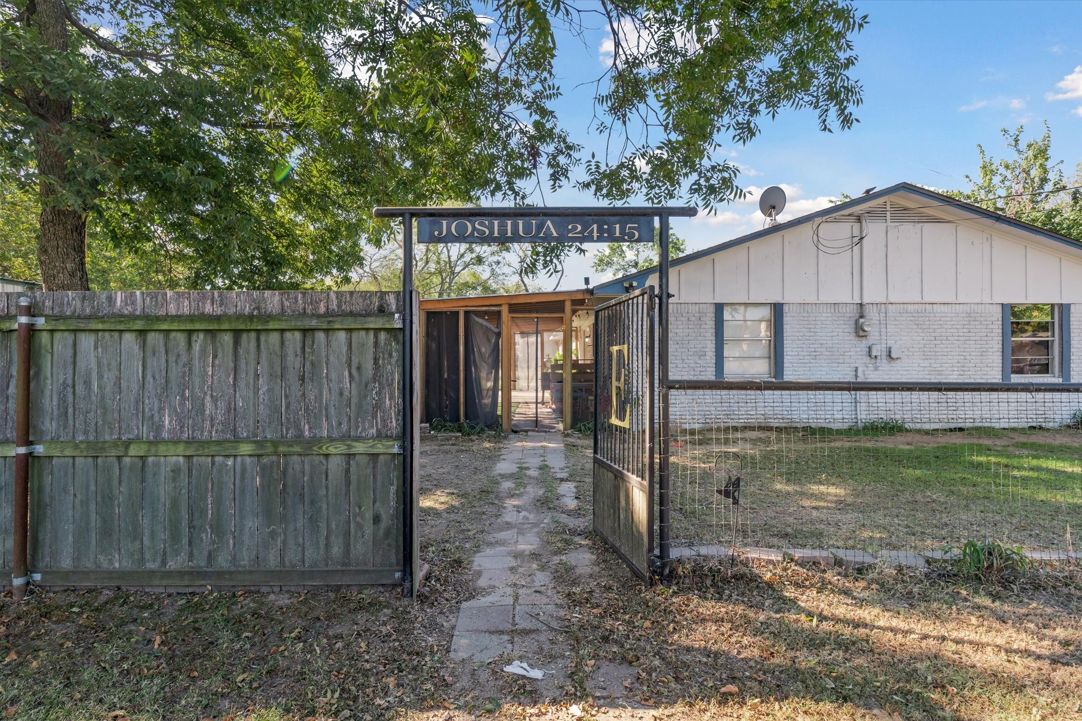 503 S Houston Street Edgewood TX 75117