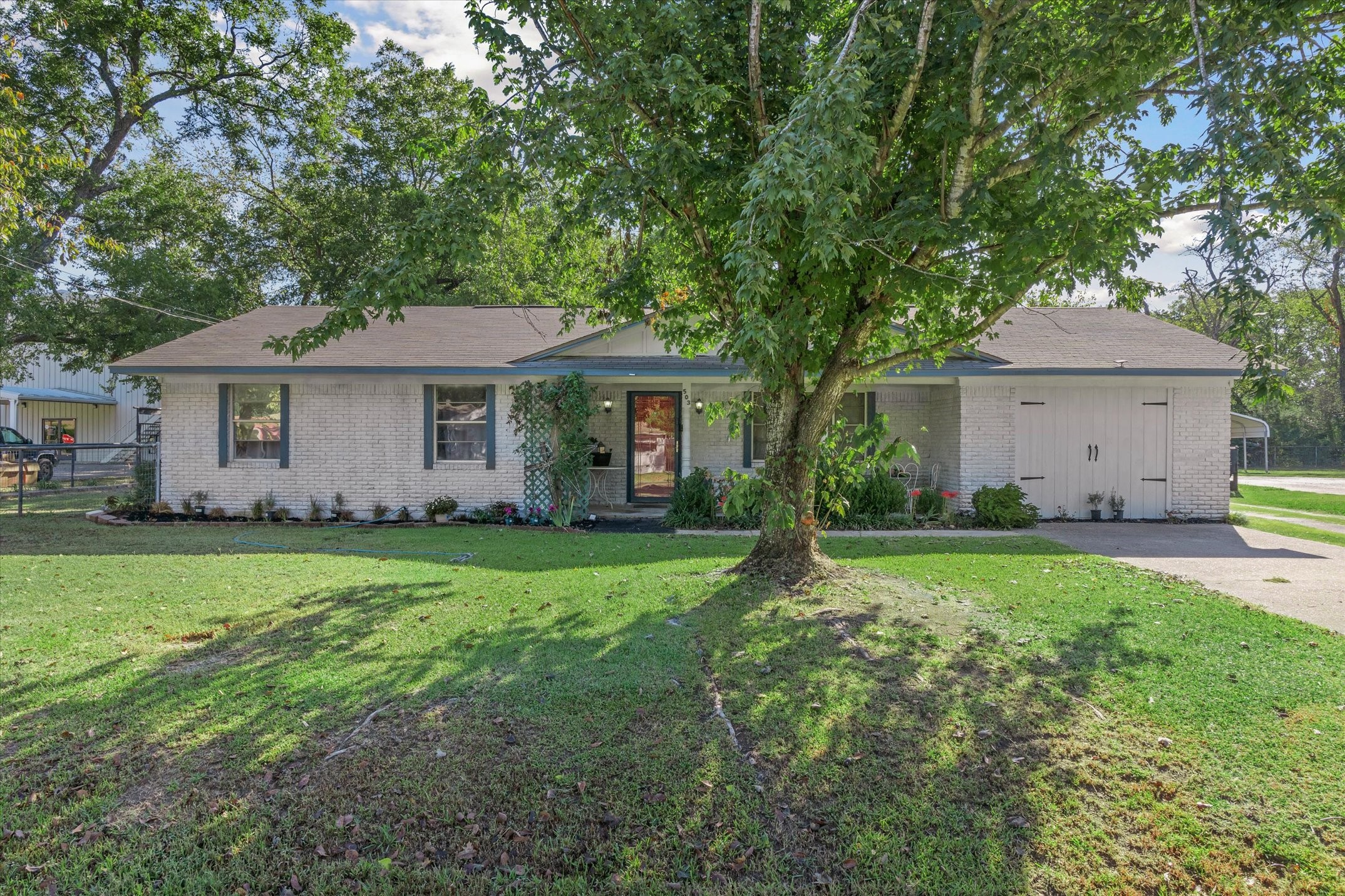 503 S Houston Street Edgewood TX 75117