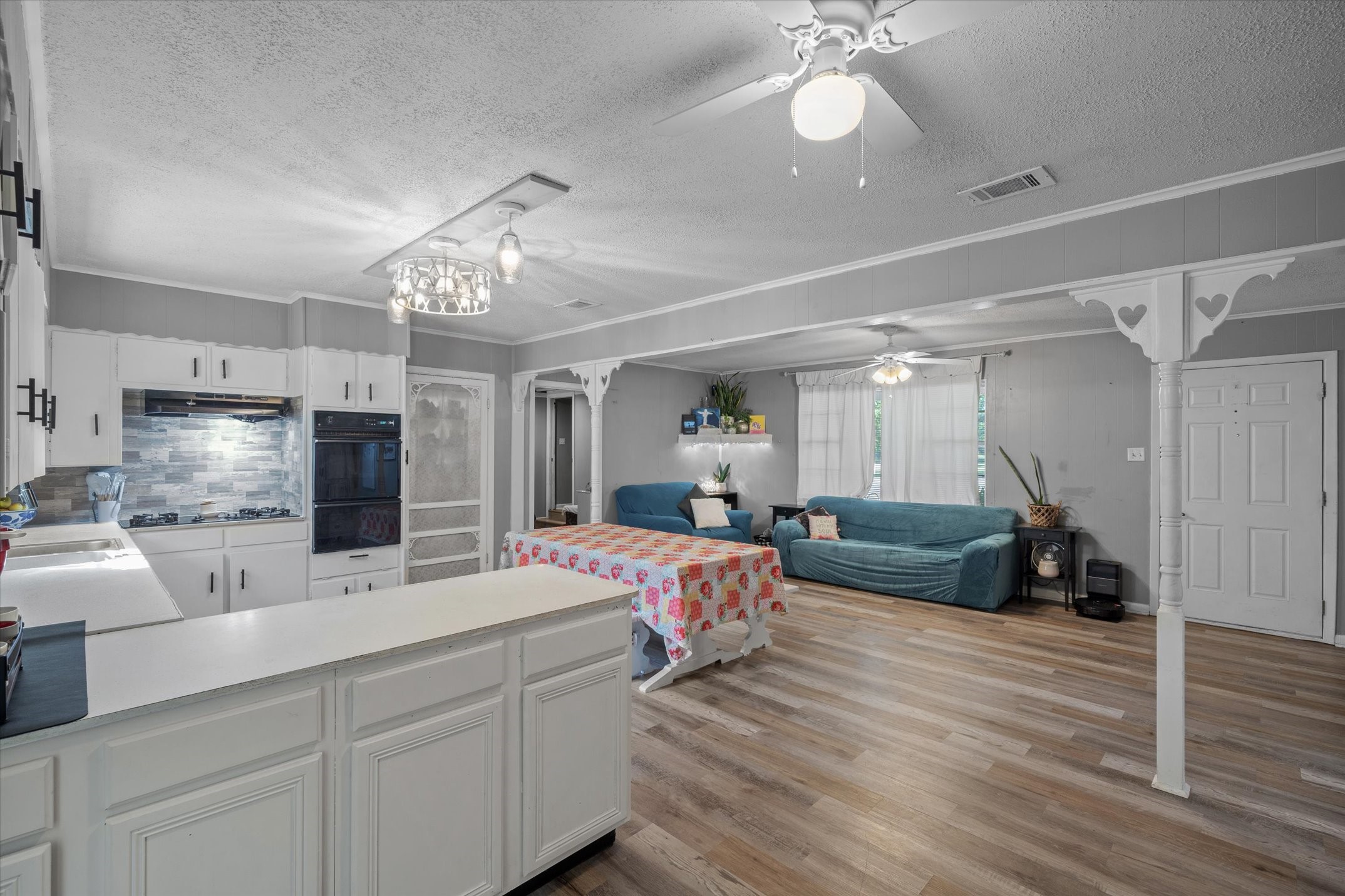 503 S Houston Street Edgewood TX 75117
