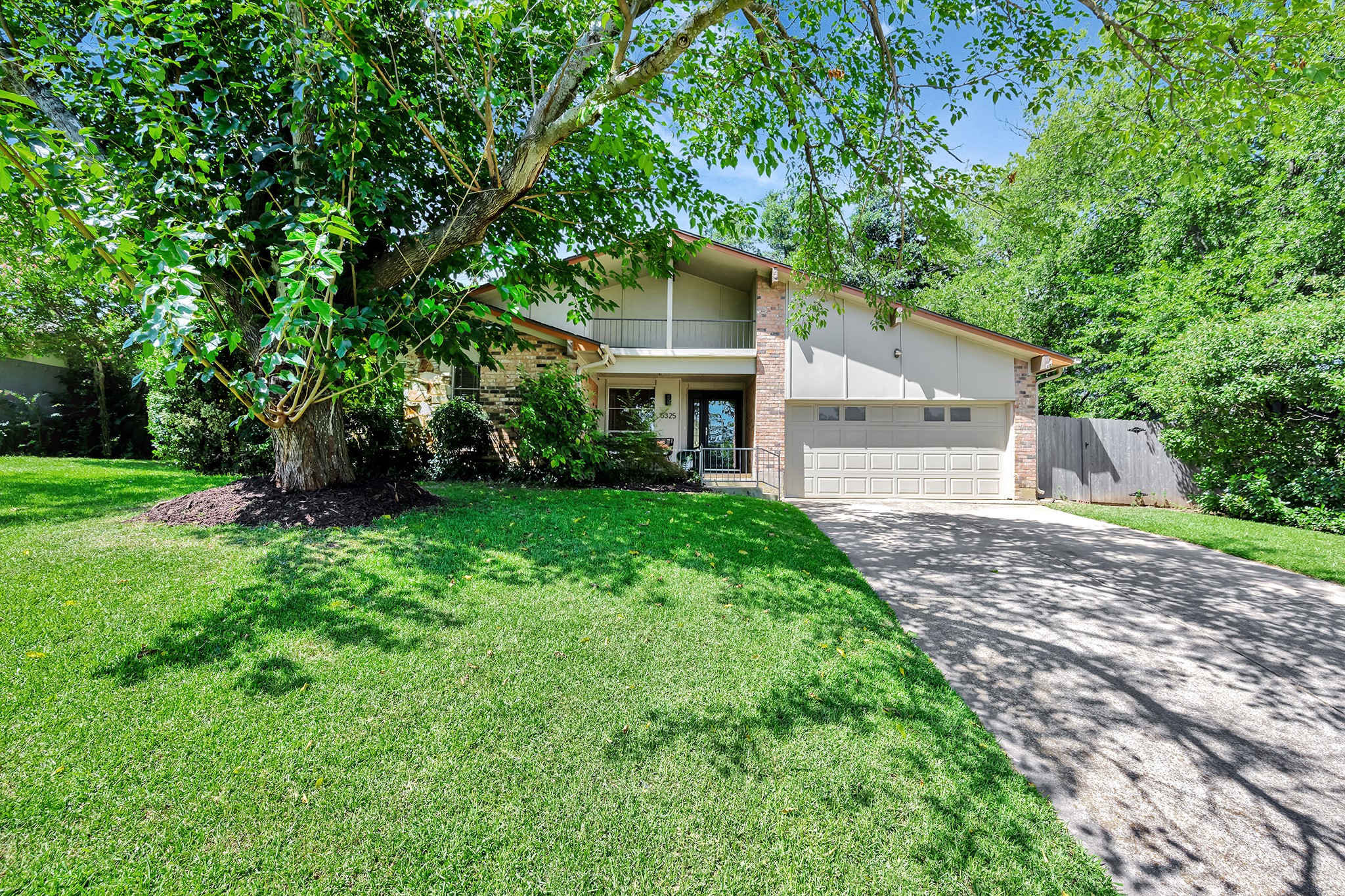 5325 Westminster Court S Fort Worth TX 76133
