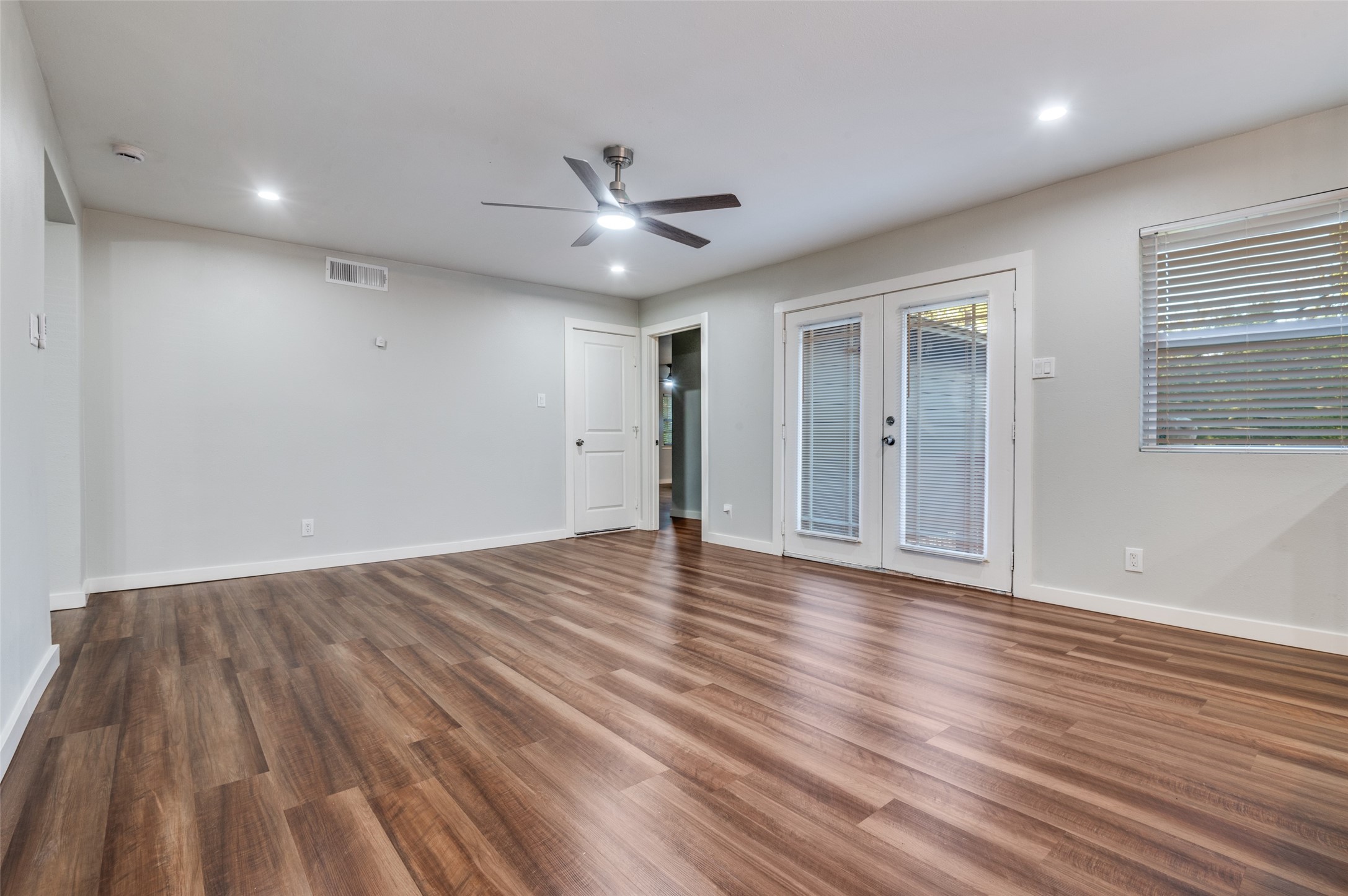 4316 Oak Trail Dallas TX 75232