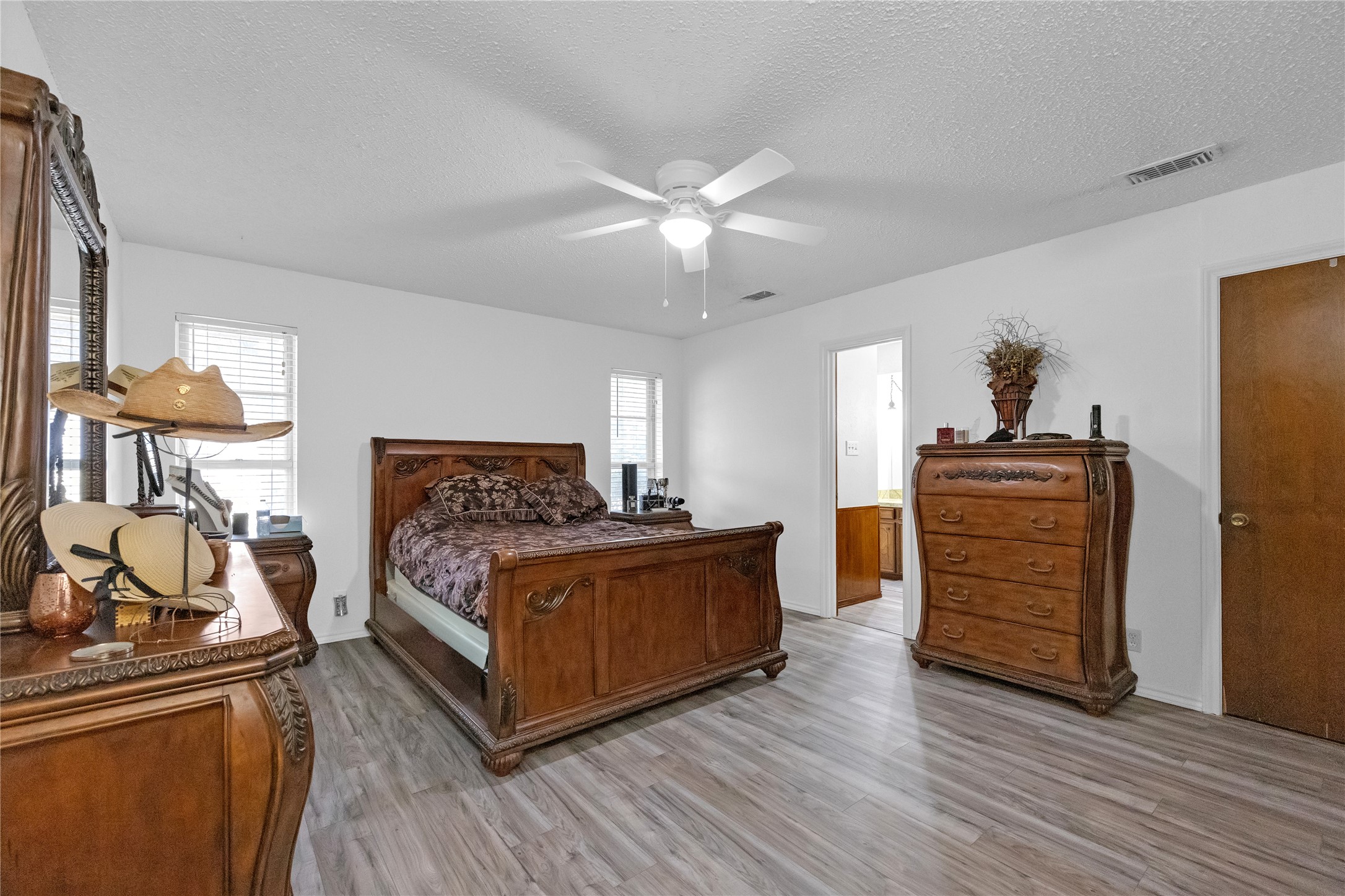 4425 County Road 711 Cleburne TX 76031