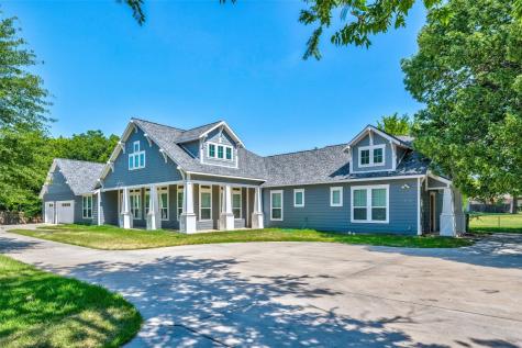 1216 Worthington Street Grapevine TX 76051