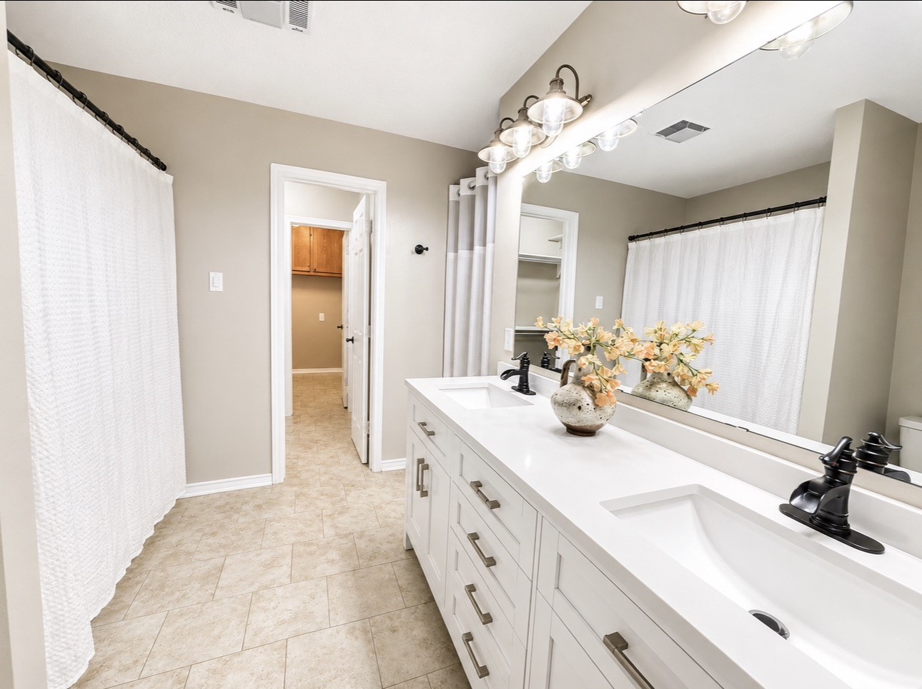 2202 Carriage Estates Road Sherman TX 75092