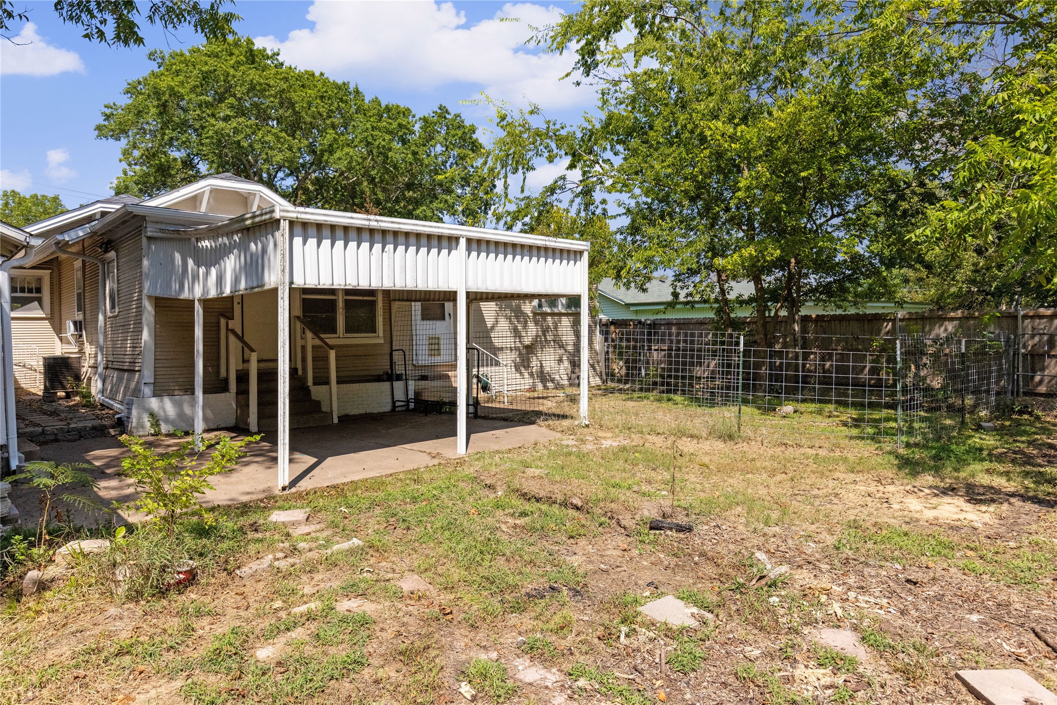 1005 Jernigan Street Commerce TX 75428