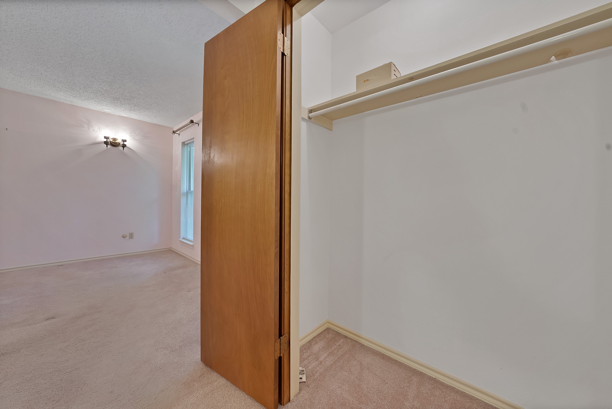 2505 Ironwood Court Arlington TX 76016