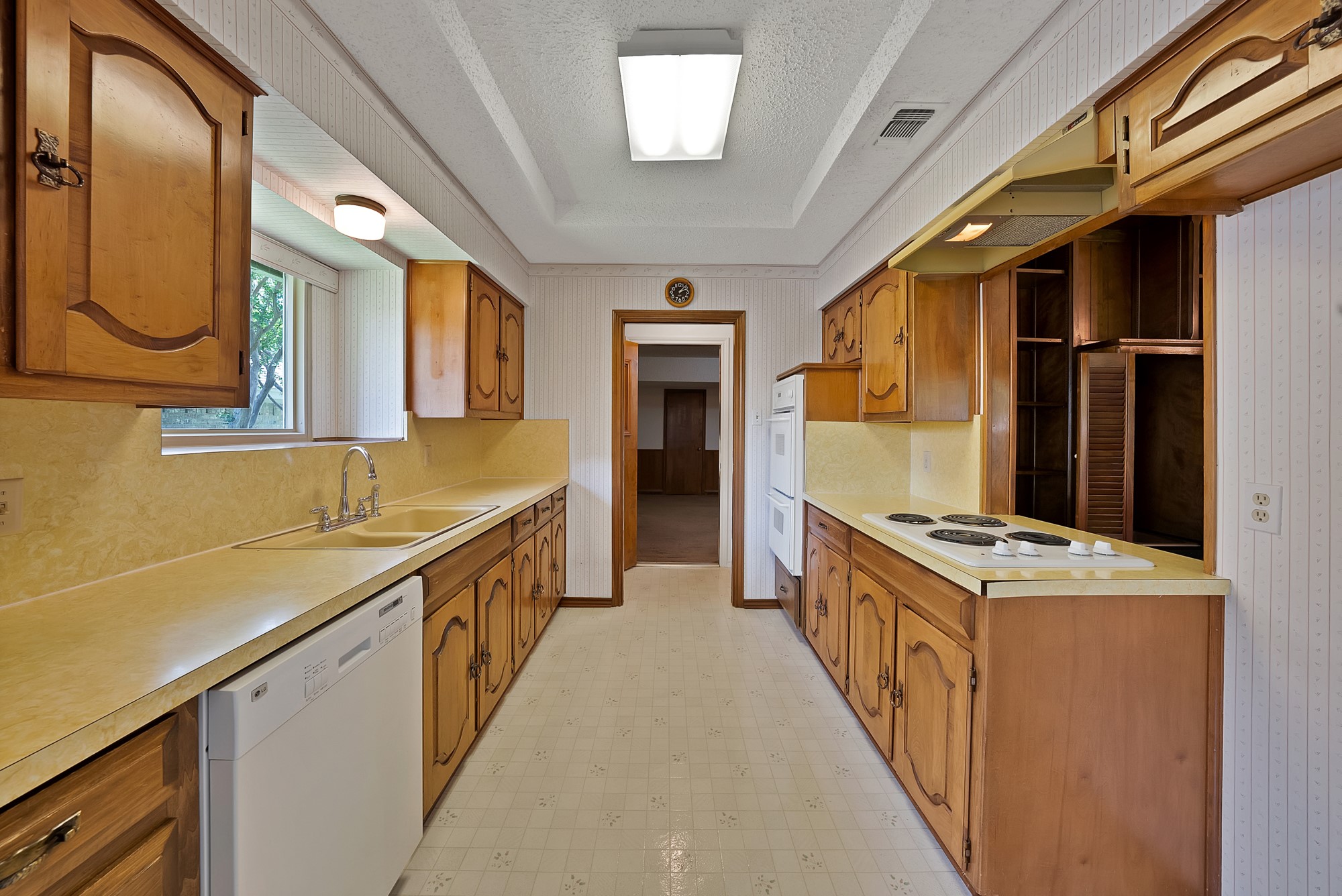 2505 Ironwood Court Arlington TX 76016