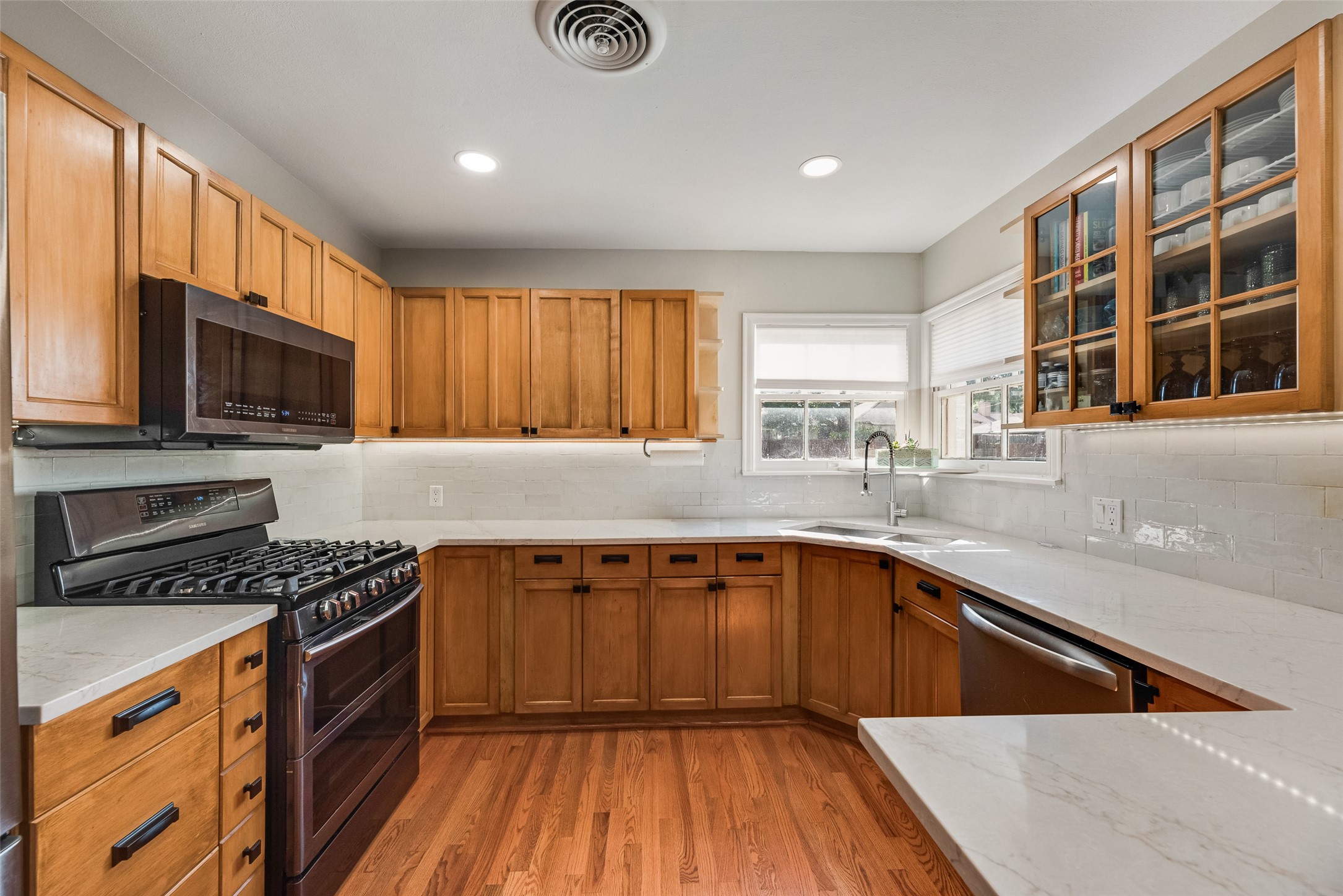 6303 Anita Street Dallas TX 75214