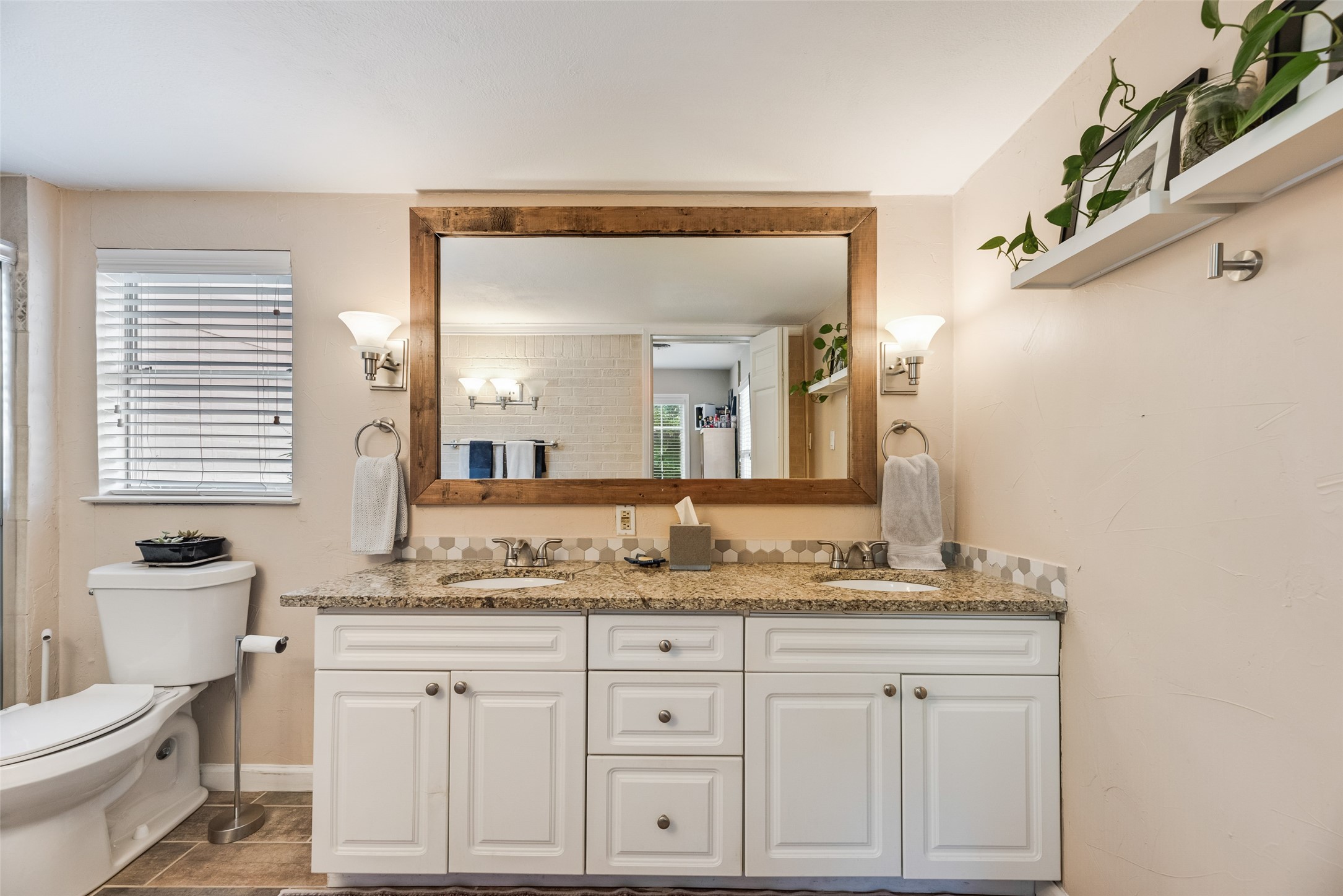 6303 Anita Street Dallas TX 75214