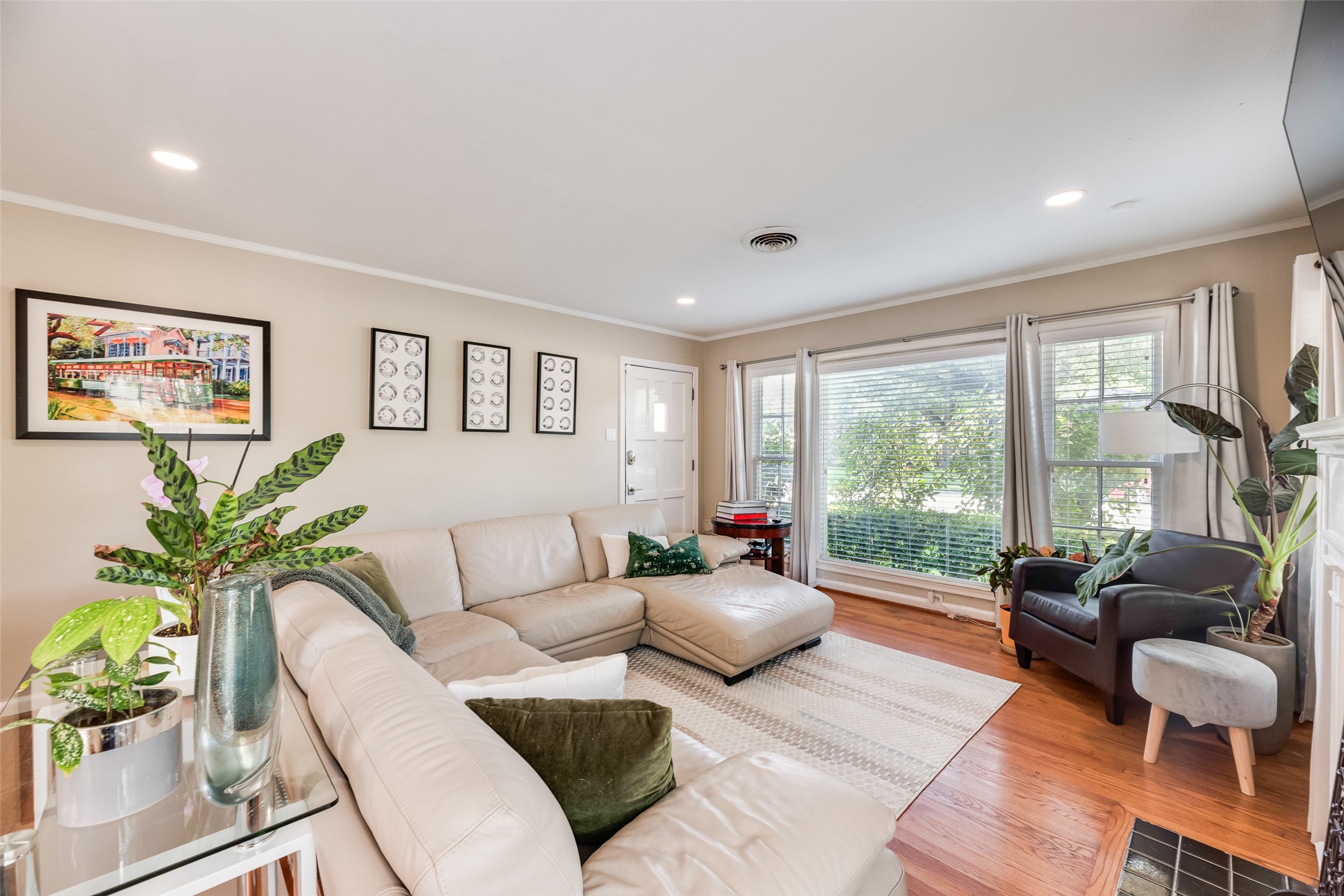 6303 Anita Street Dallas TX 75214