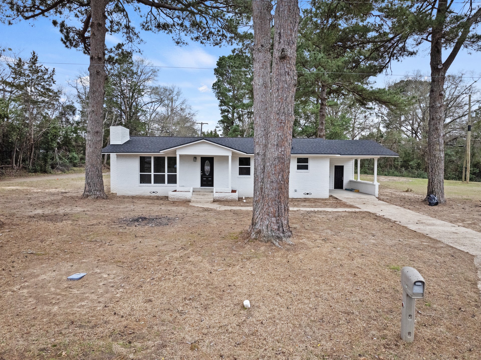 303 Campbell Street Daingerfield TX 75638