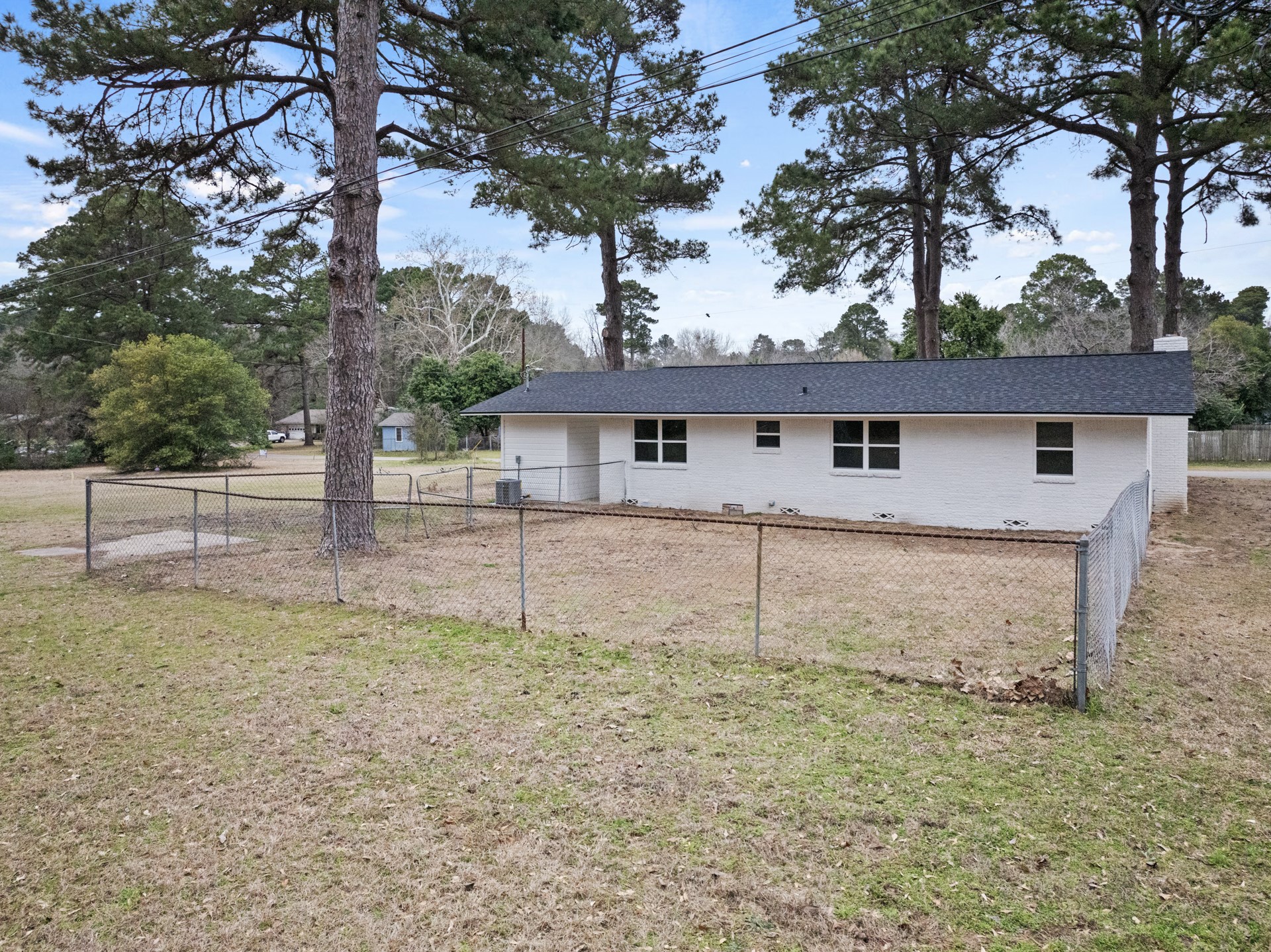 303 Campbell Street Daingerfield TX 75638