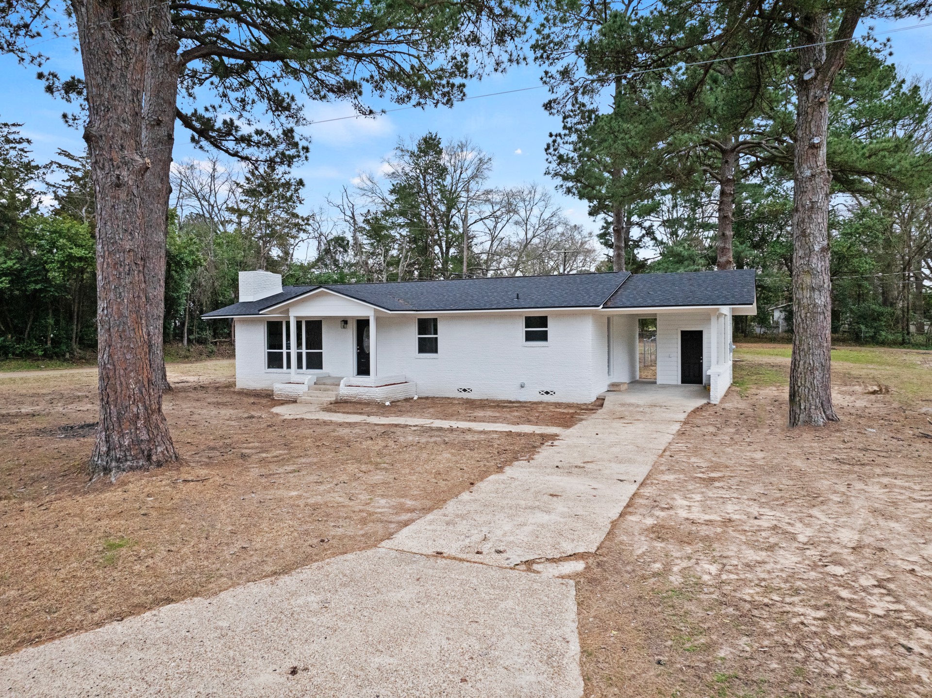 303 Campbell Street Daingerfield TX 75638
