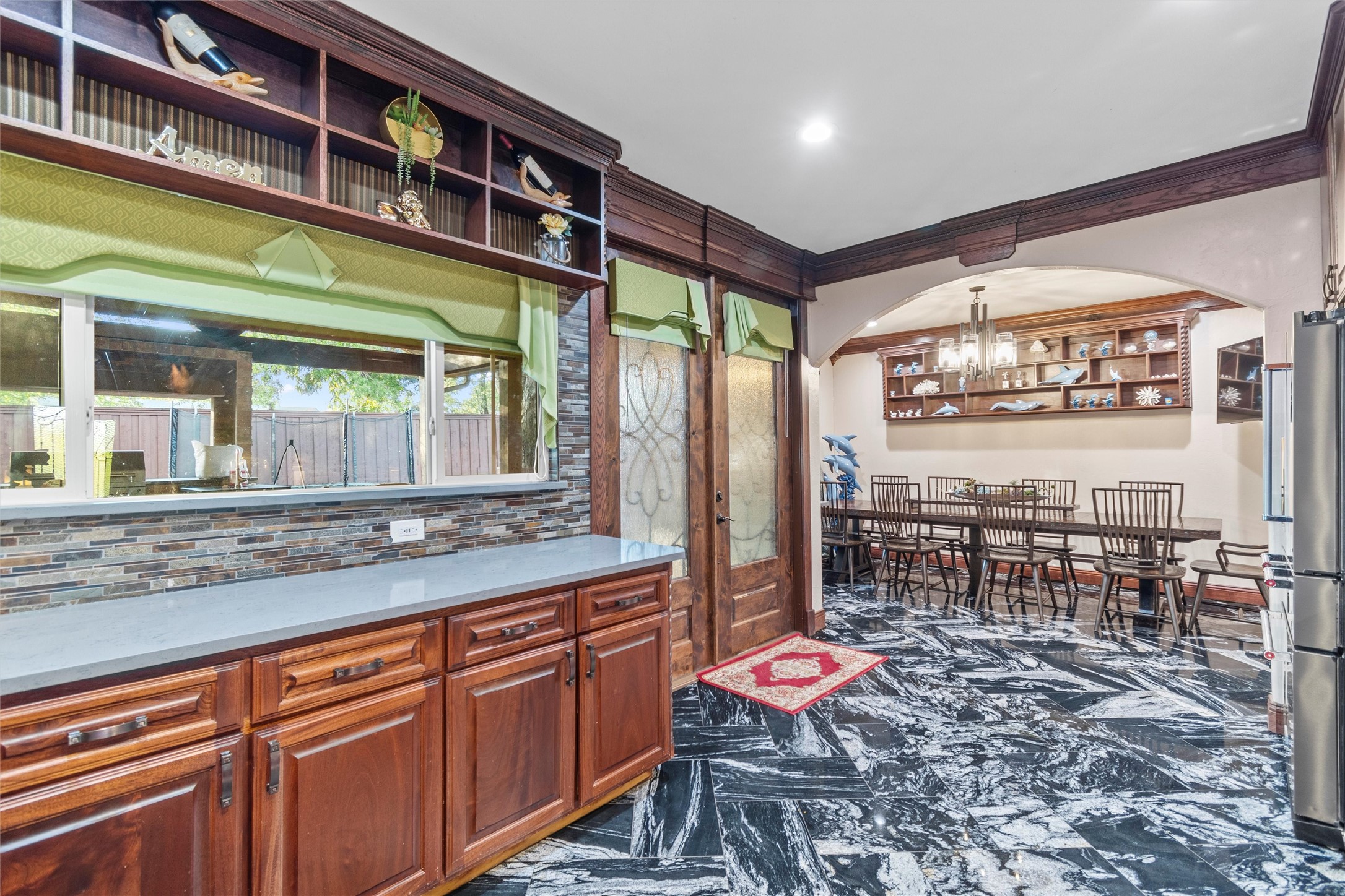 1006 Manning Street Grand Prairie TX 75051