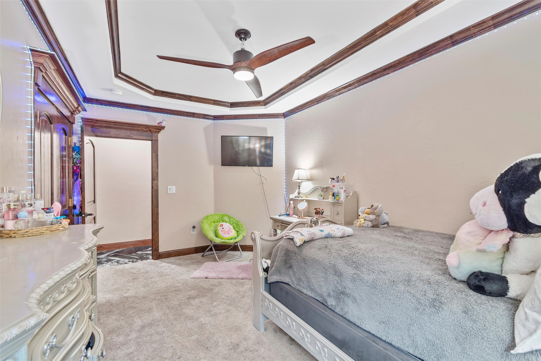 1006 Manning Street Grand Prairie TX 75051