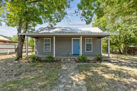 745 W Shirley Street Stephenville TX 76401