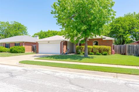 6716 Brookdale Drive Watauga TX 76148