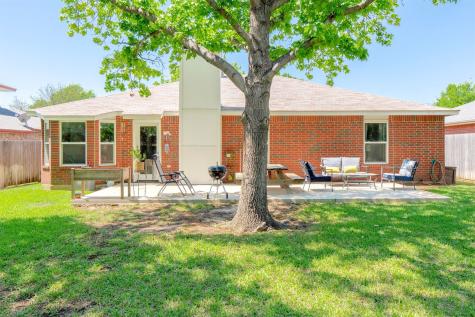6716 Brookdale Drive Watauga TX 76148