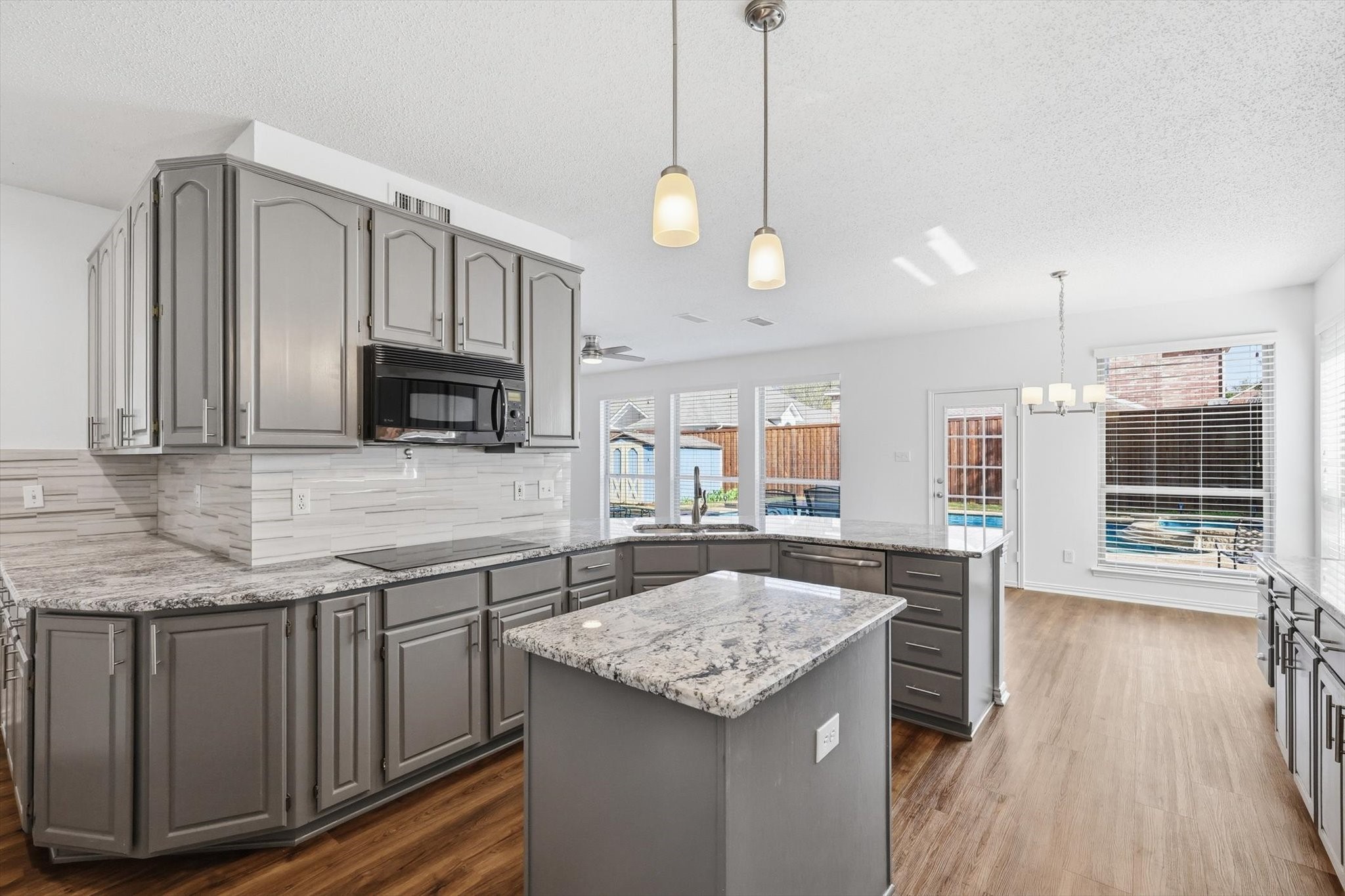 1736 Forest Glen Drive Flower Mound TX 75028