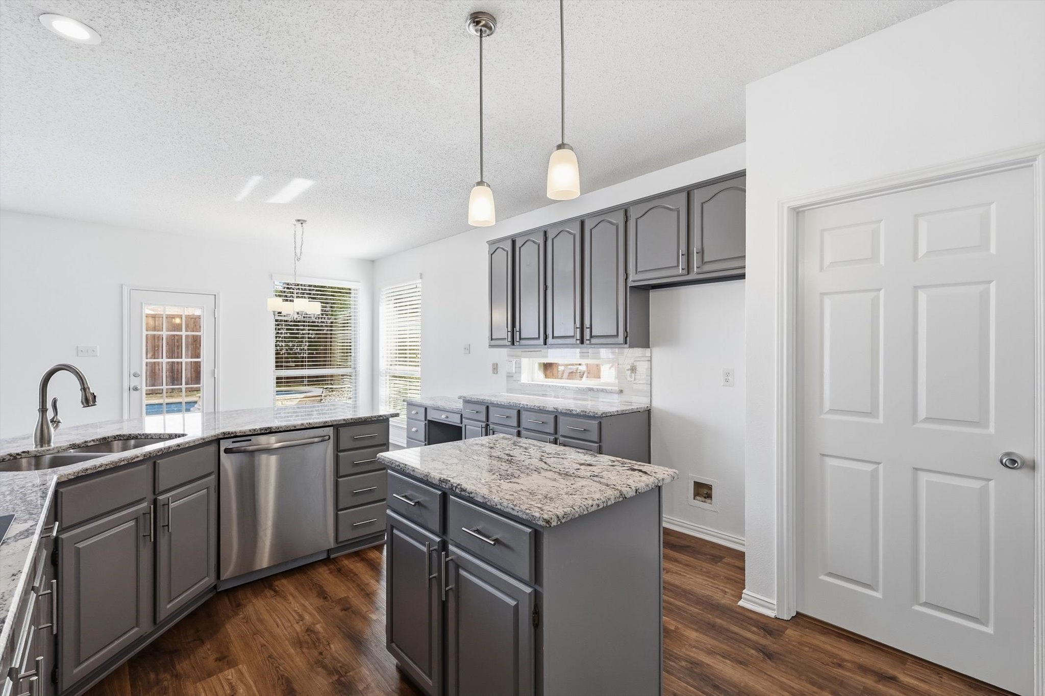 1736 Forest Glen Drive Flower Mound TX 75028