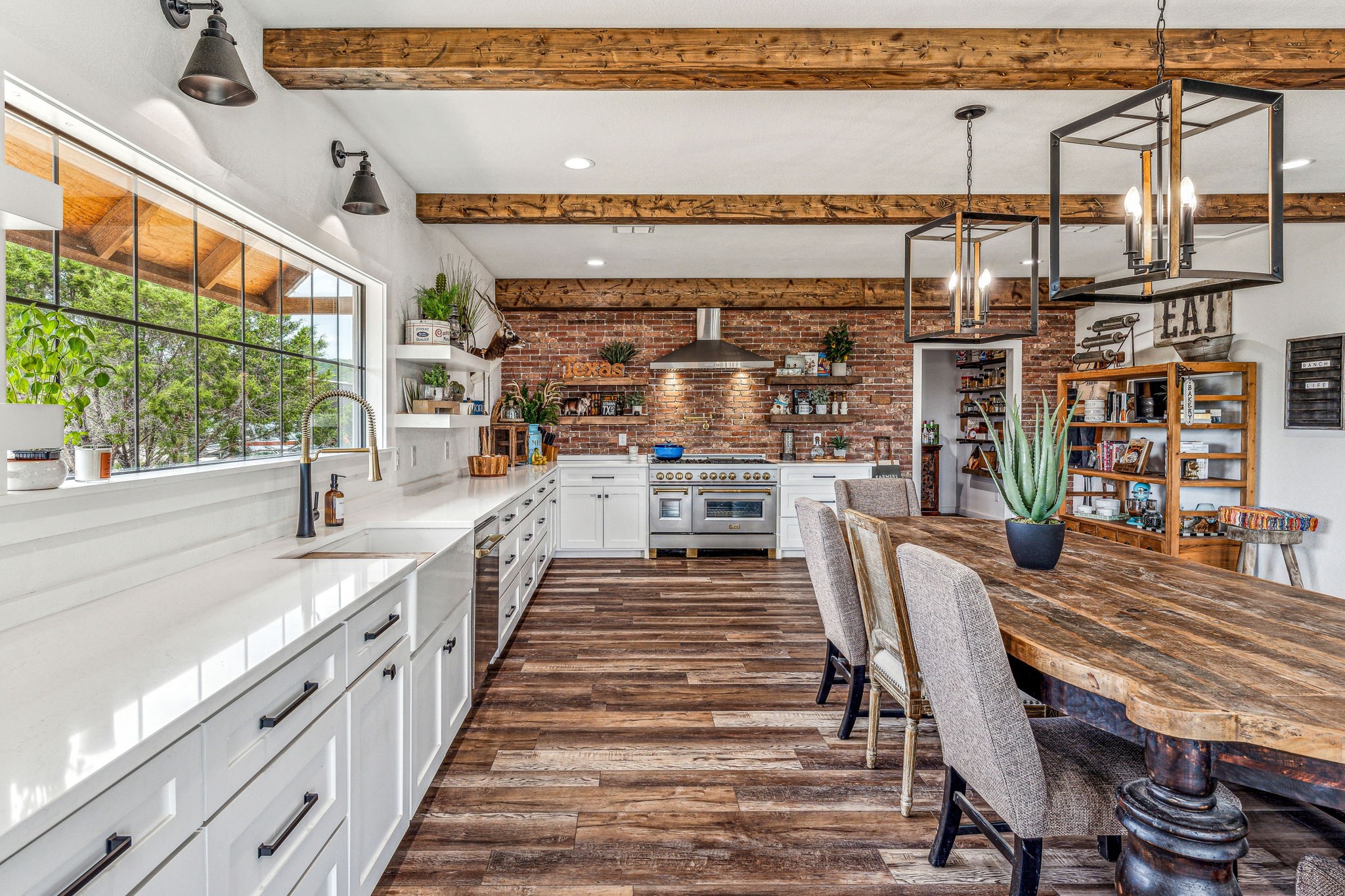 1473 Highway 16 S Strawn TX 76475