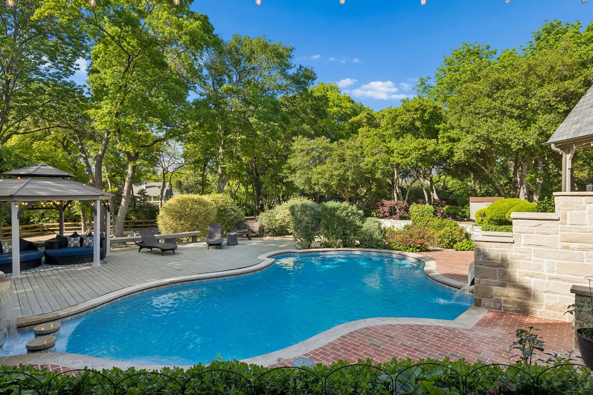 1 Woody Crest Circle Fairview TX 75069