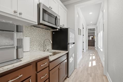 1201 E Iberian Court Granbury TX 76048