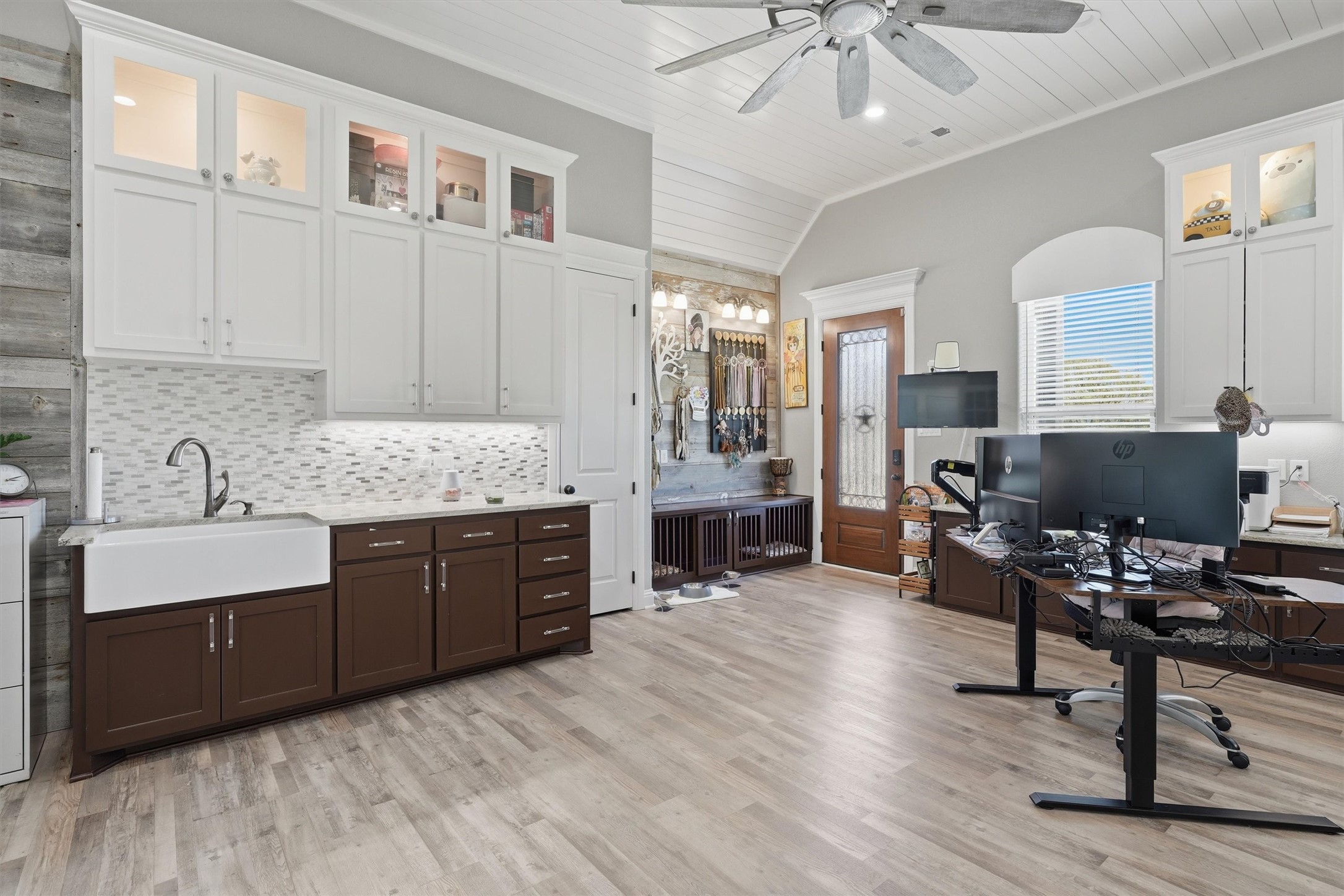 1201 E Iberian Court Granbury TX 76048