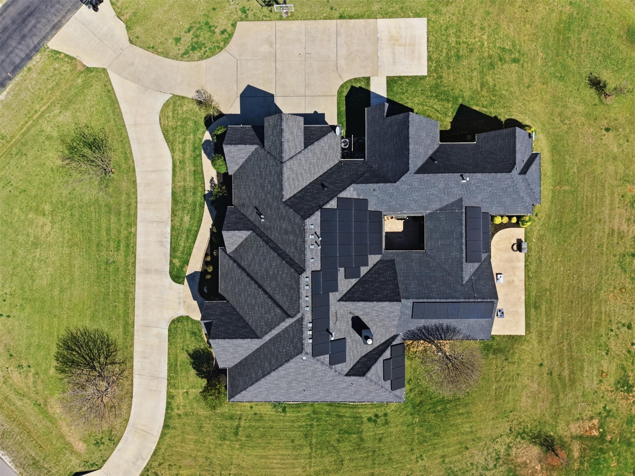 1201 E Iberian Court Granbury TX 76048