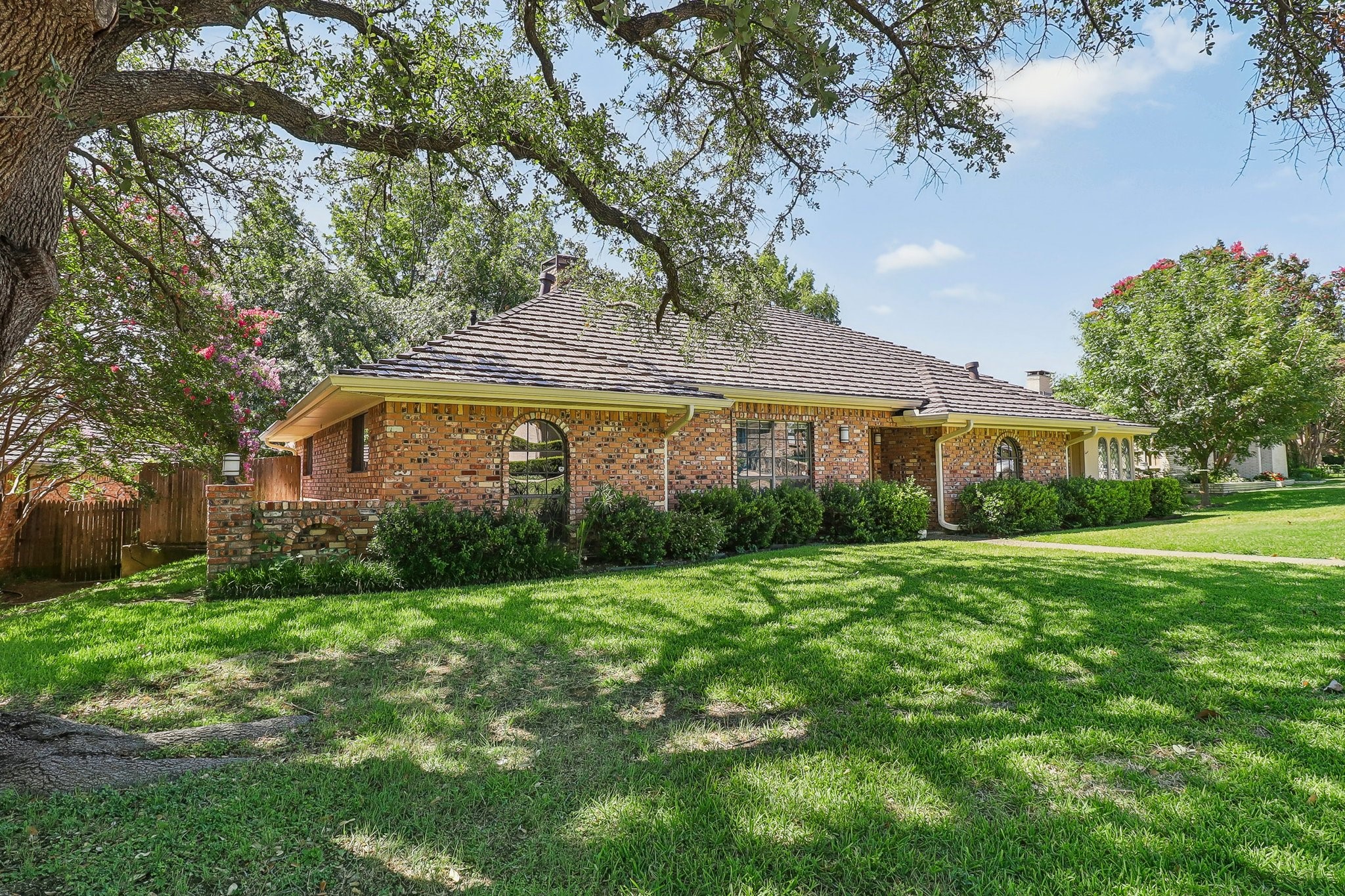 9710 Vista Oaks Drive Dallas TX 75243