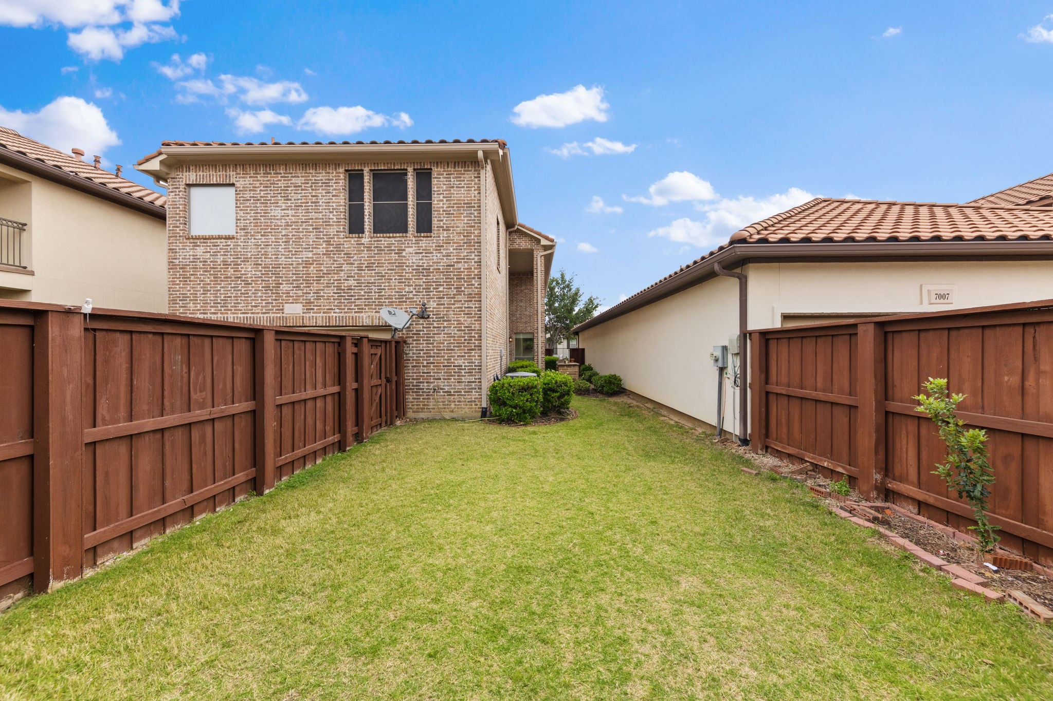 7011 Nueces Drive Irving TX 75039
