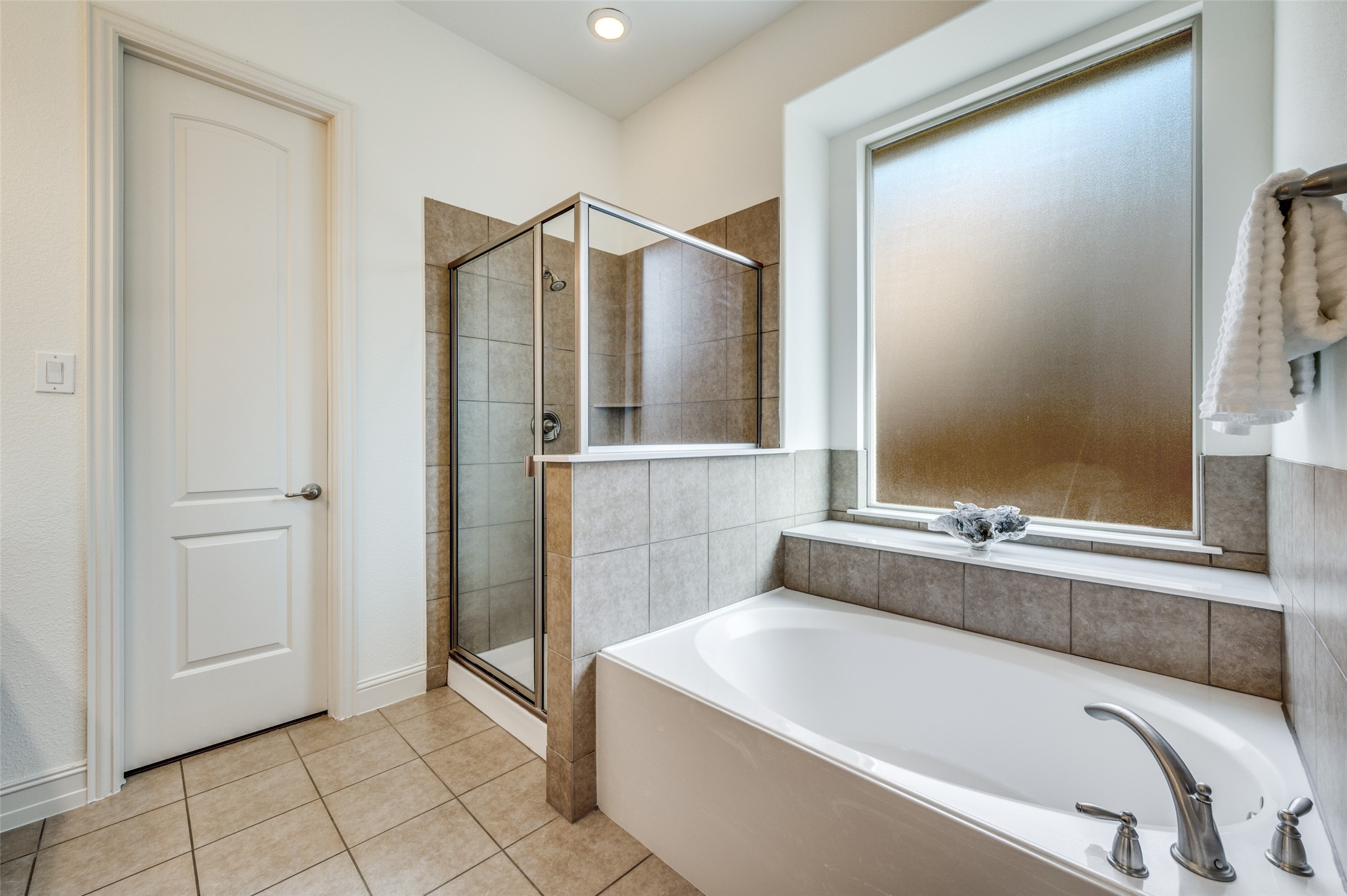 512 Castlewood Drive Mckinney TX 75071