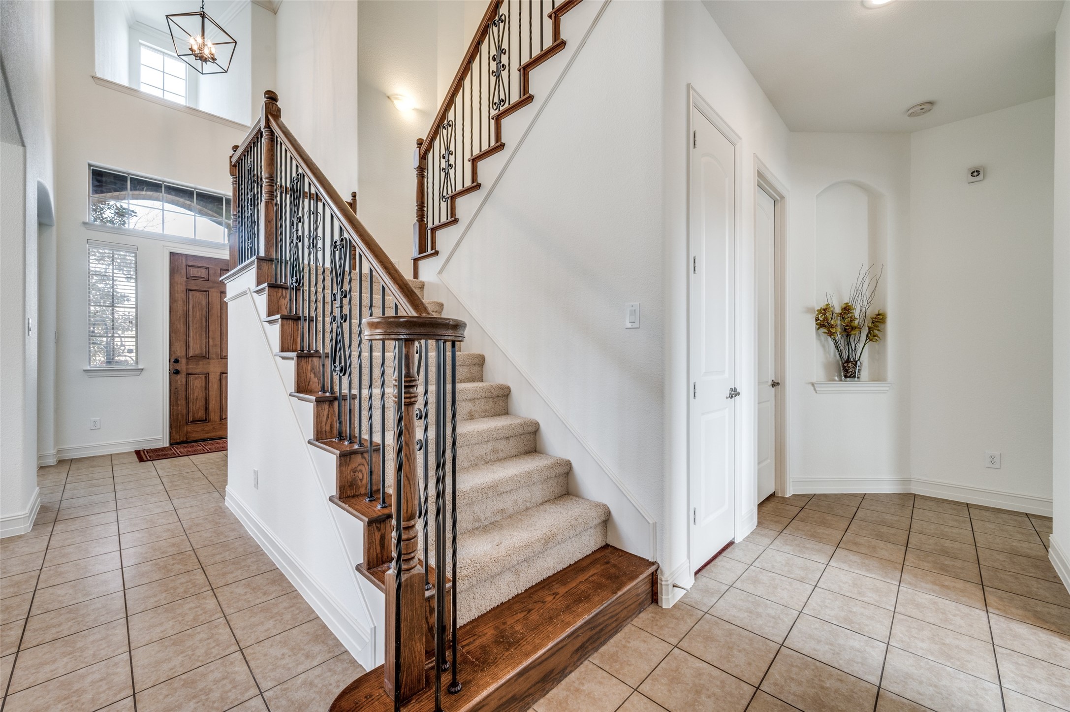 512 Castlewood Drive Mckinney TX 75071