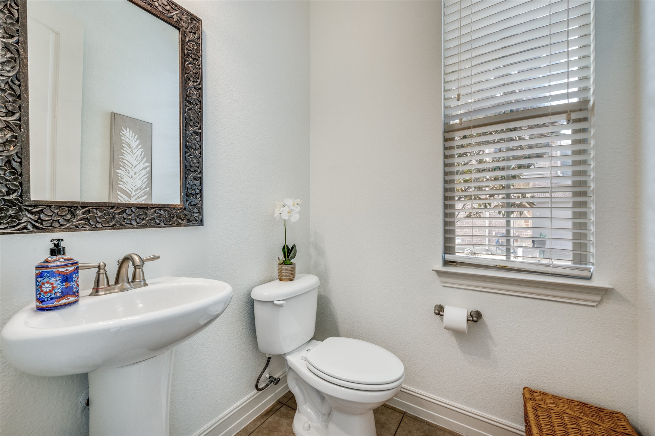 512 Castlewood Drive Mckinney TX 75071