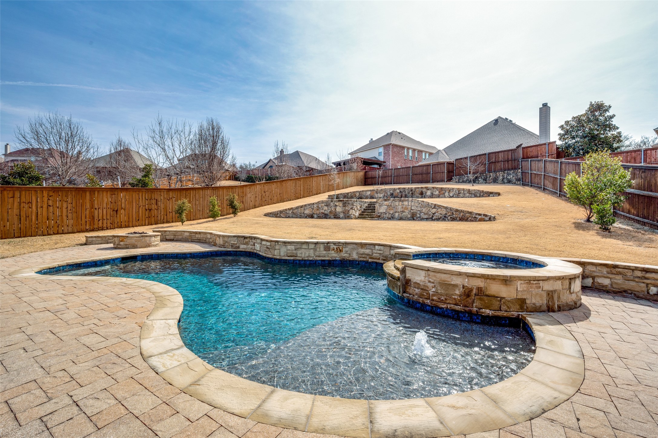512 Castlewood Drive Mckinney TX 75071