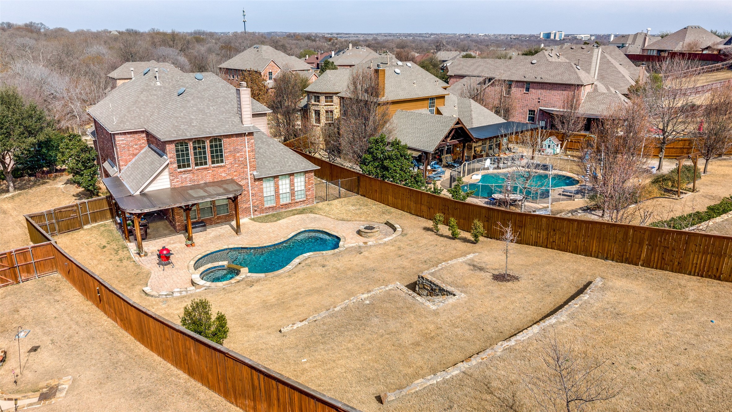 512 Castlewood Drive Mckinney TX 75071