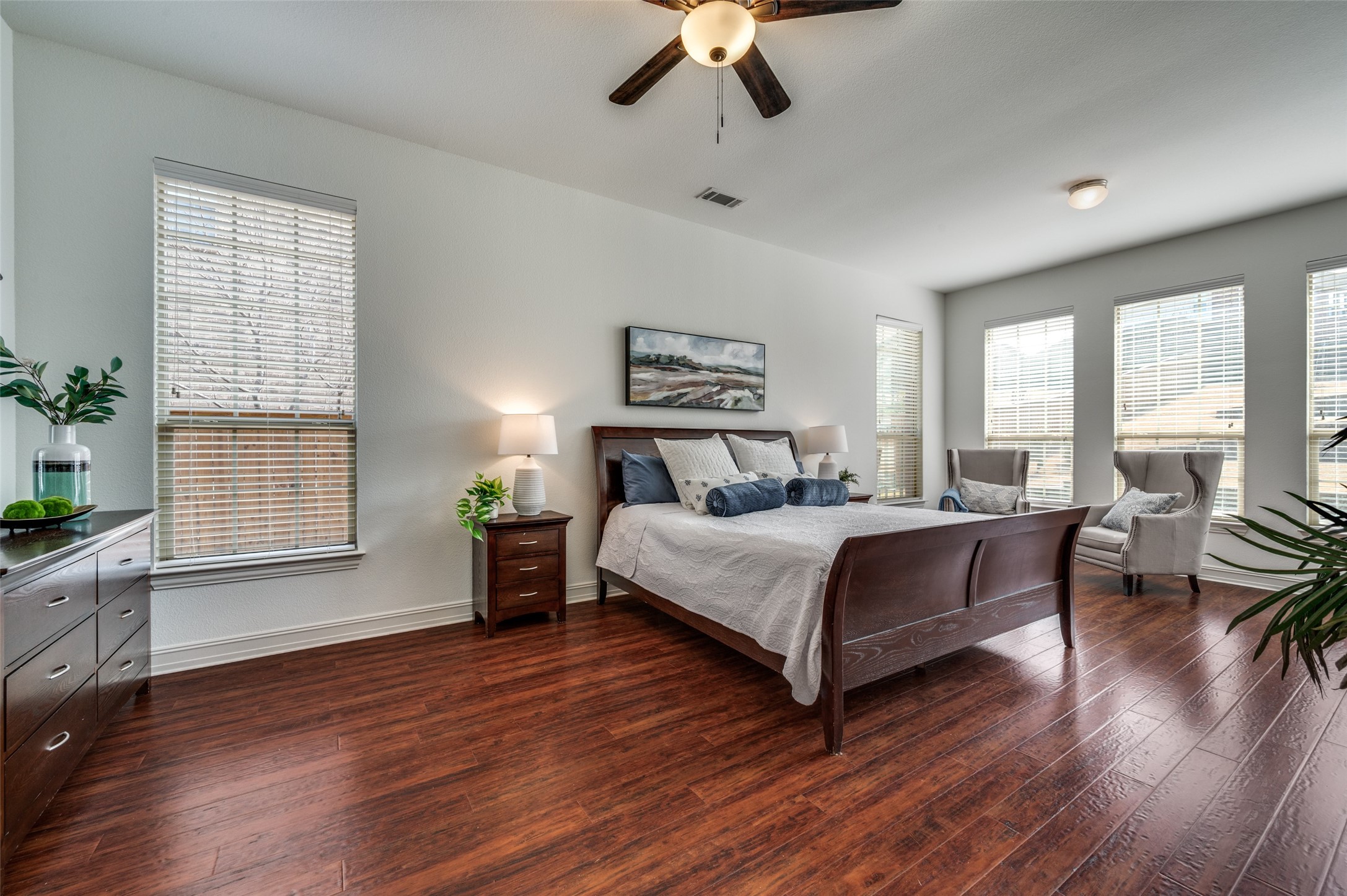 512 Castlewood Drive Mckinney TX 75071