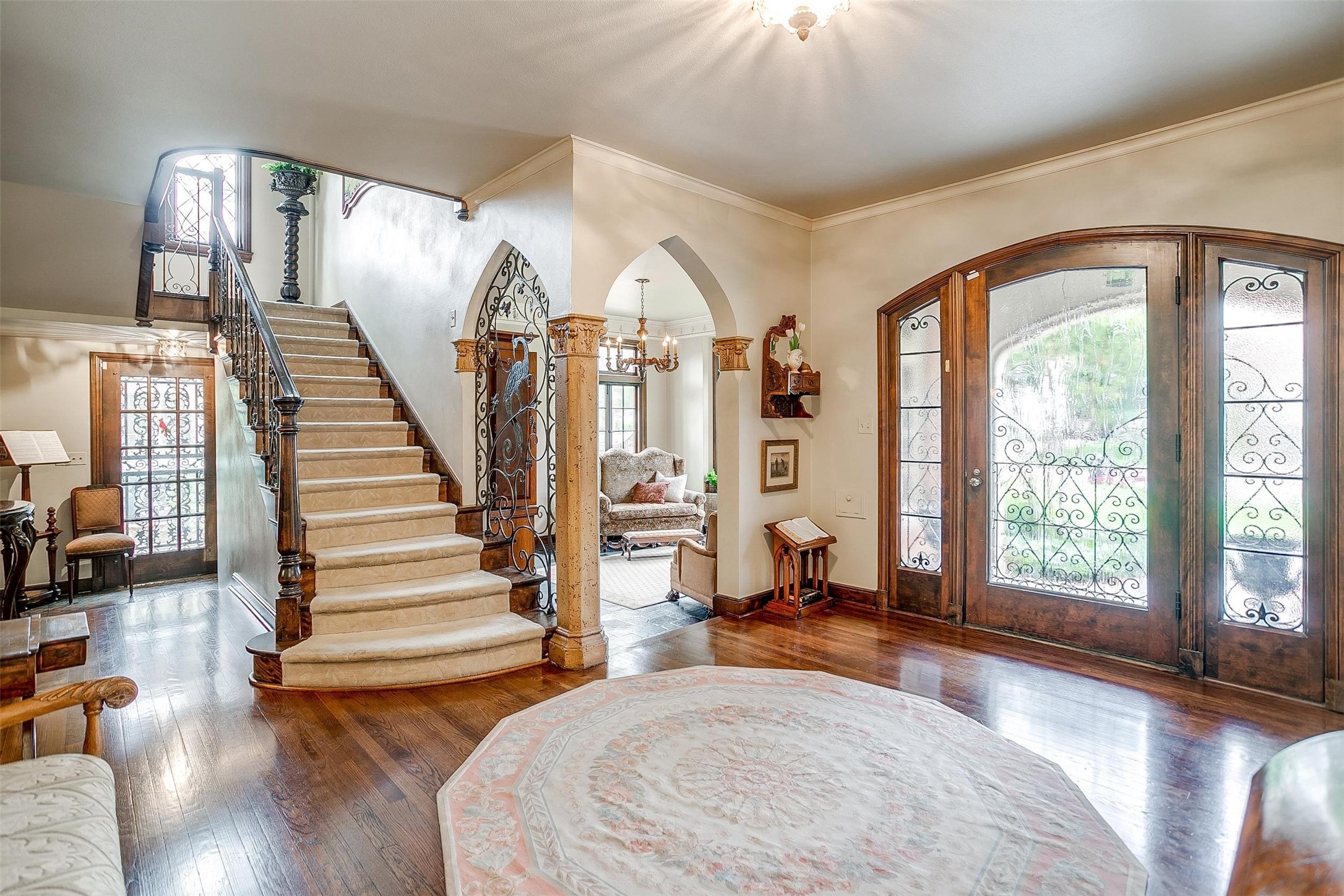 2424 Medford Court W Fort Worth TX 76109