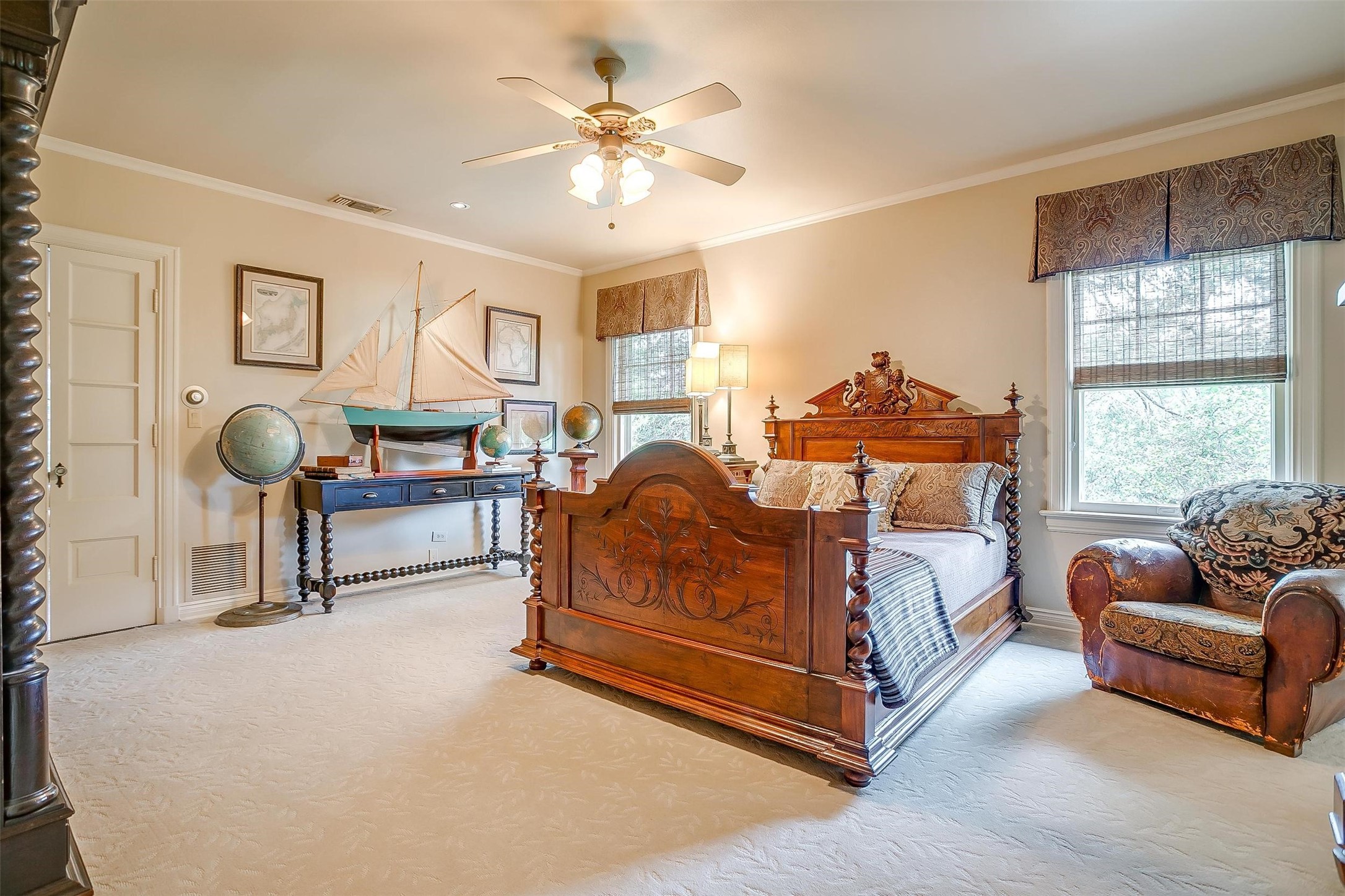 2424 Medford Court W Fort Worth TX 76109