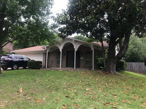 7433 Yolanda Drive Fort Worth TX 76112
