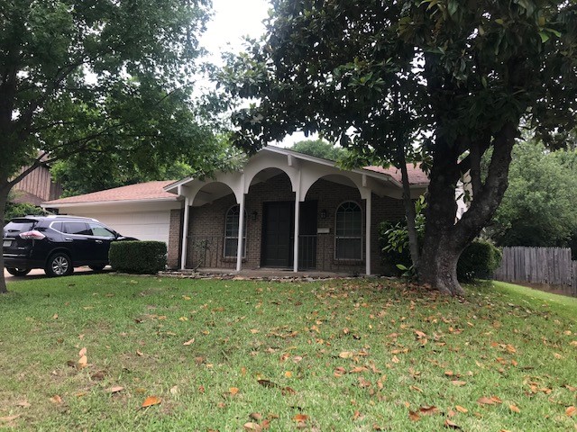 7433 Yolanda Drive Fort Worth TX 76112
