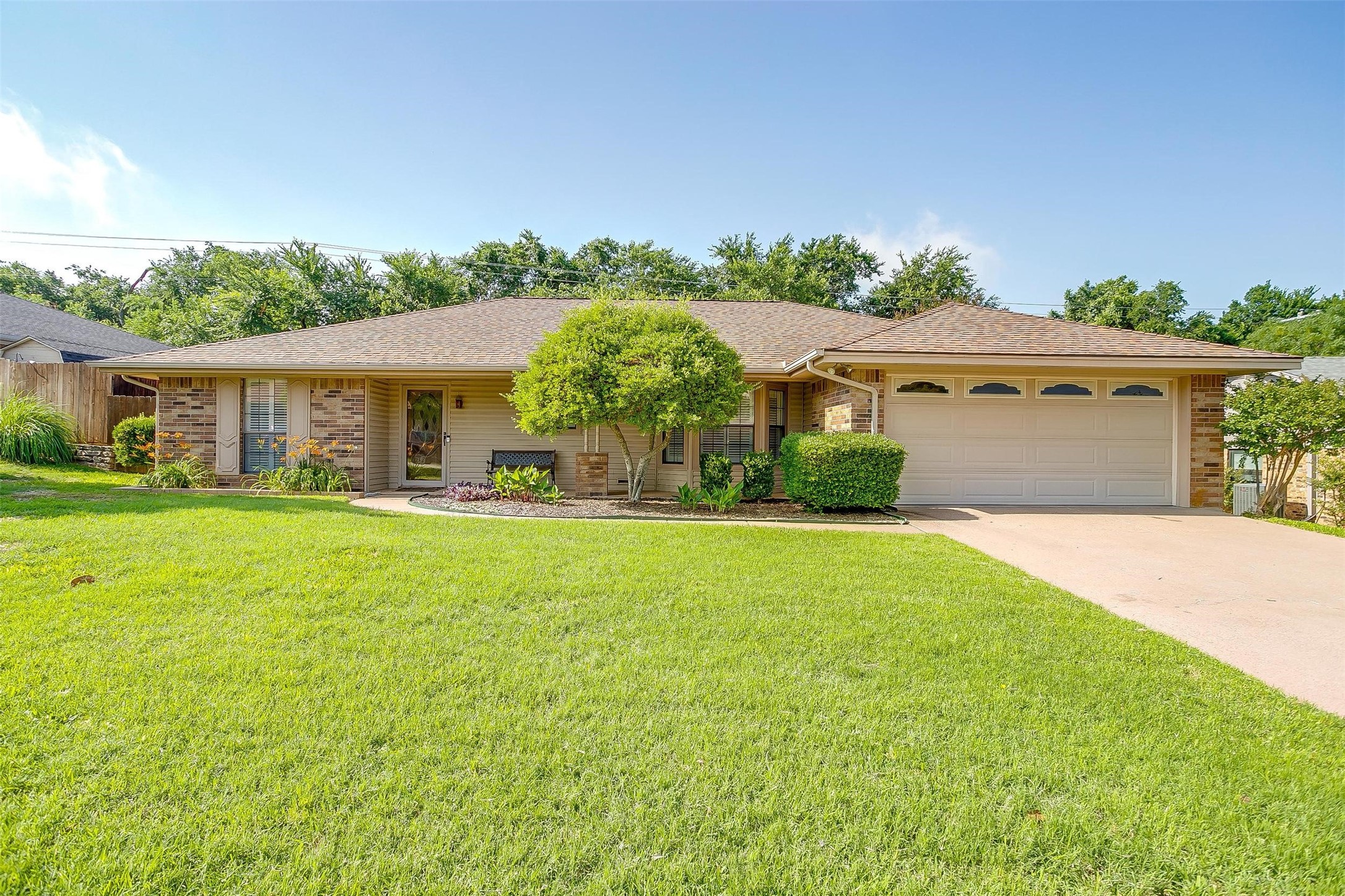 1103 Dirkson Street Weatherford TX 76086