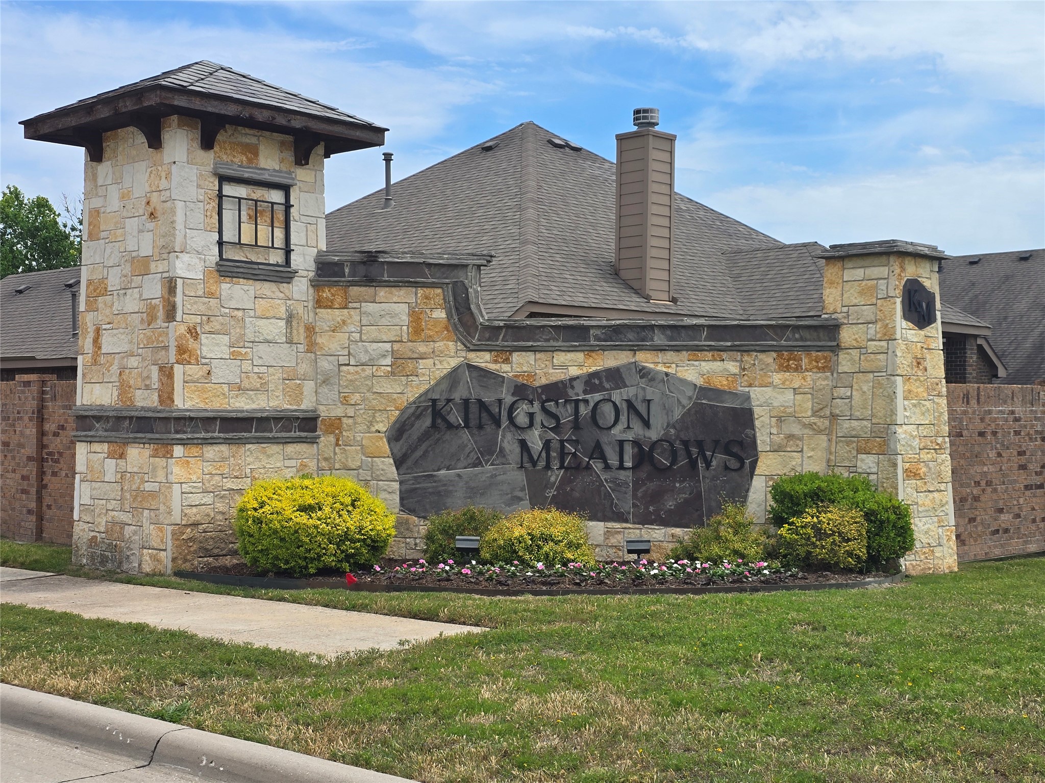 1300 Bellingham Circle Glenn Heights TX 75154