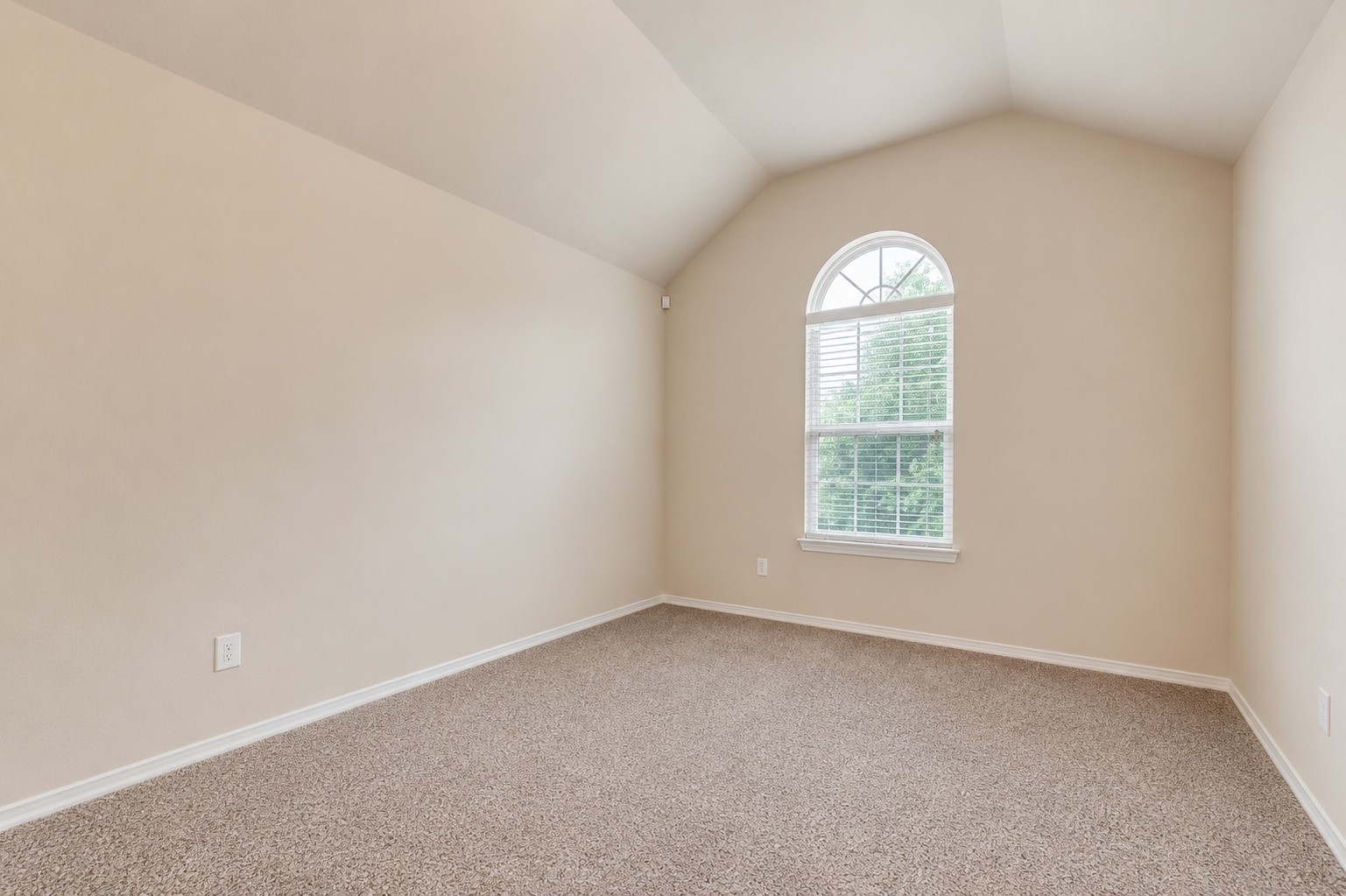 1300 Bellingham Circle Glenn Heights TX 75154